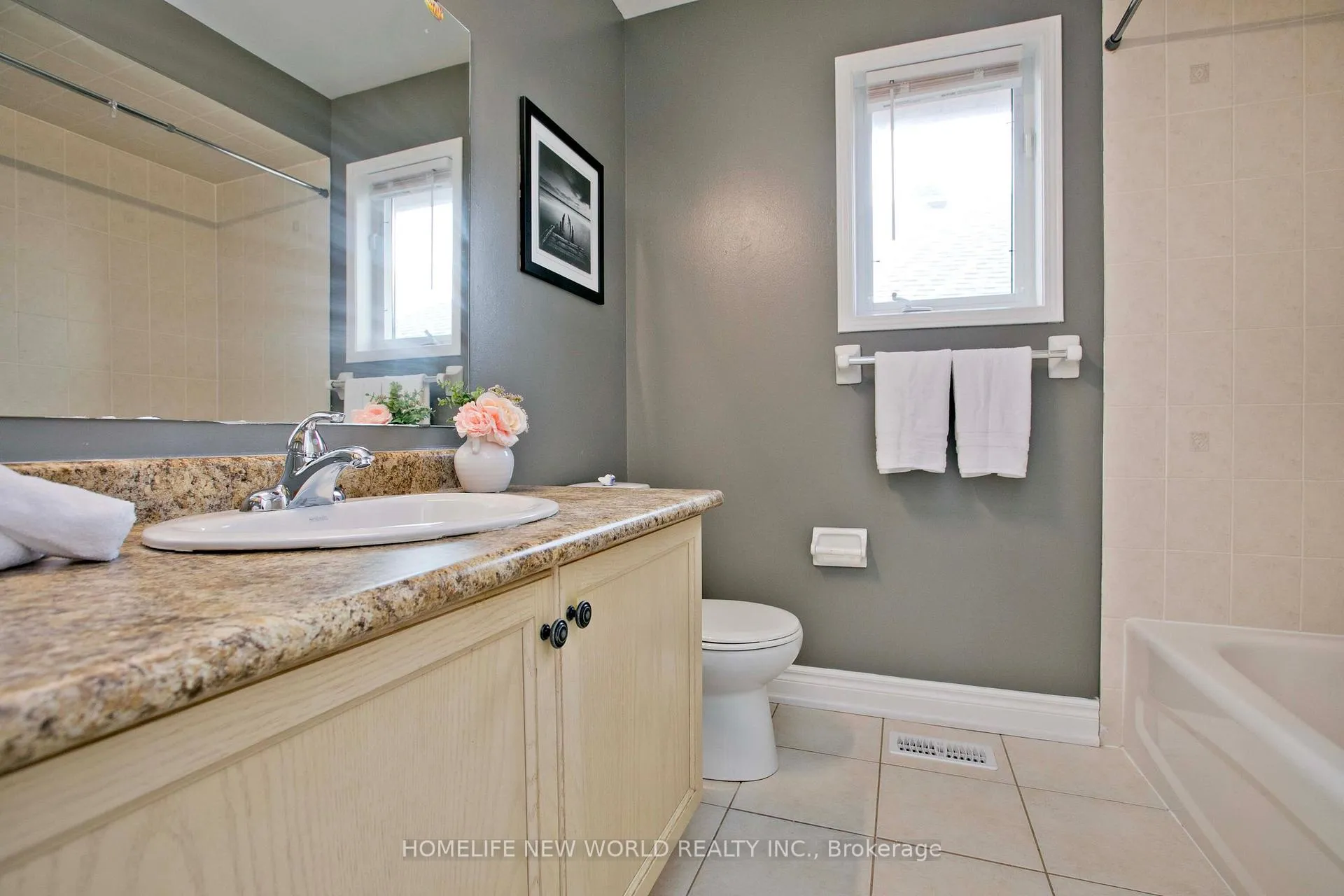 Photo 20 of 609 Fred Mclaren Boulevard, Markham, Wismer — HOMEH