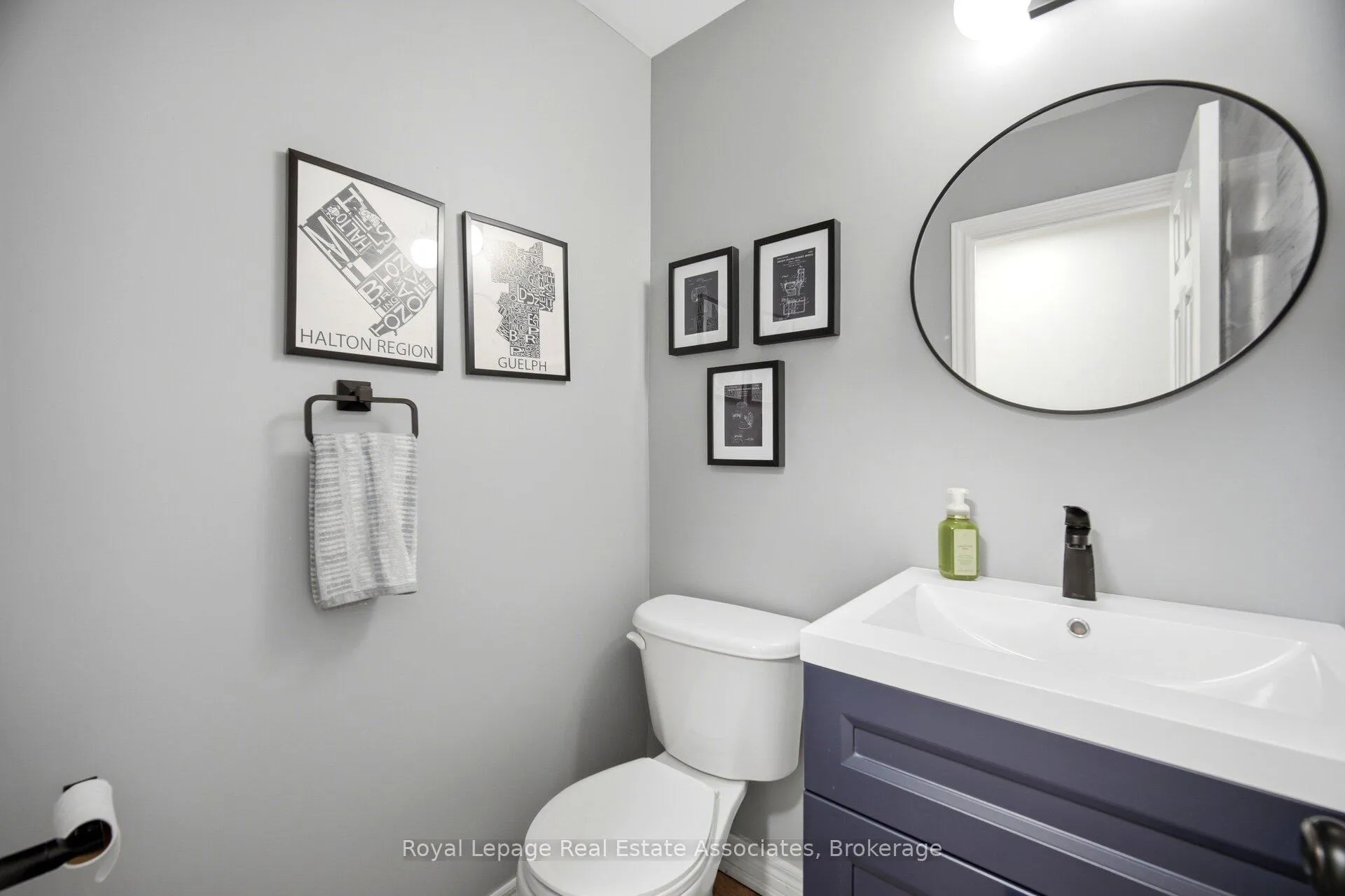 Photo 16 of 205 Acton Boulevard, Halton Hills, Acton — HOMEH