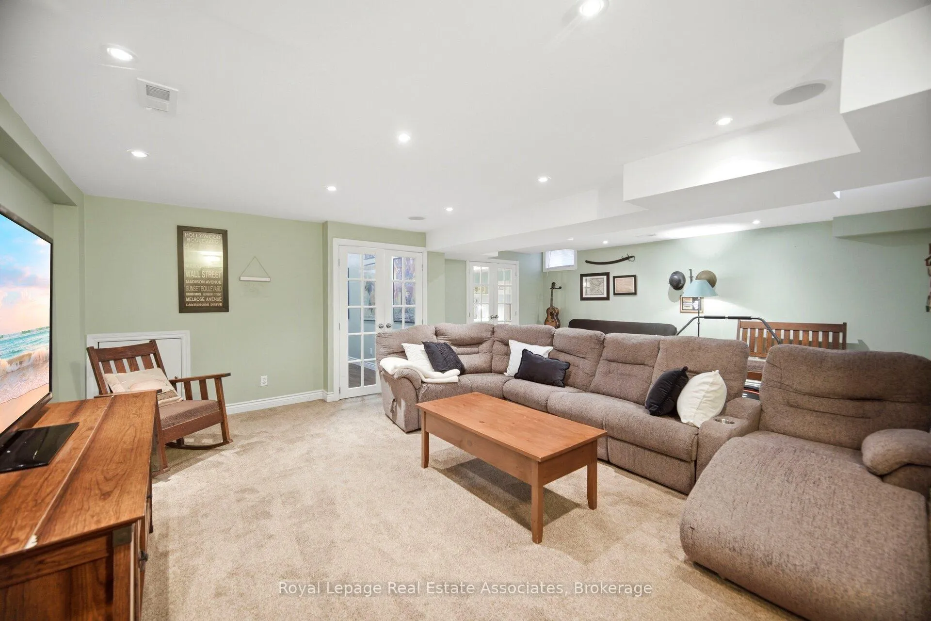 Photo 29 of 205 Acton Boulevard, Halton Hills, Acton — HOMEH