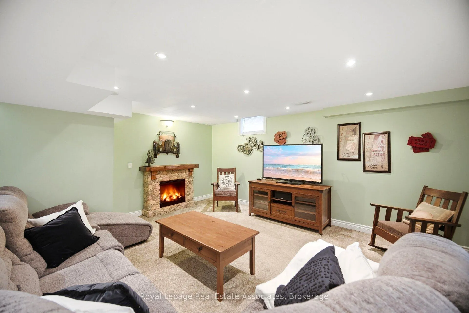Photo 30 of 205 Acton Boulevard, Halton Hills, Acton — HOMEH
