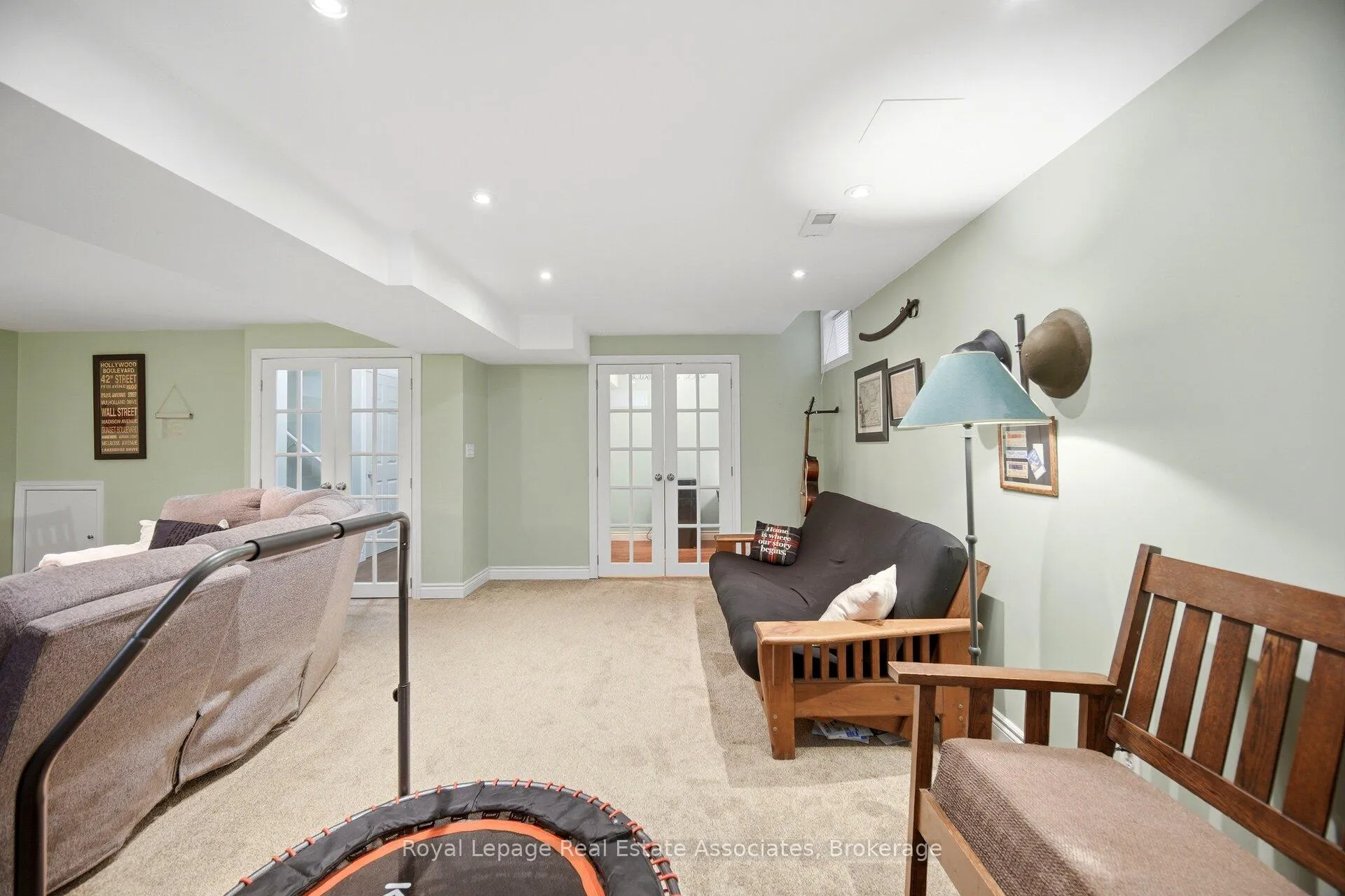 Photo 31 of 205 Acton Boulevard, Halton Hills, Acton — HOMEH