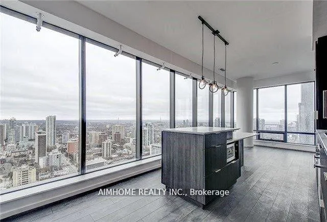 Photo 3 of Unit 4202, 5 St Joseph Street, Toronto, Bay Street Corridor — HOMEH