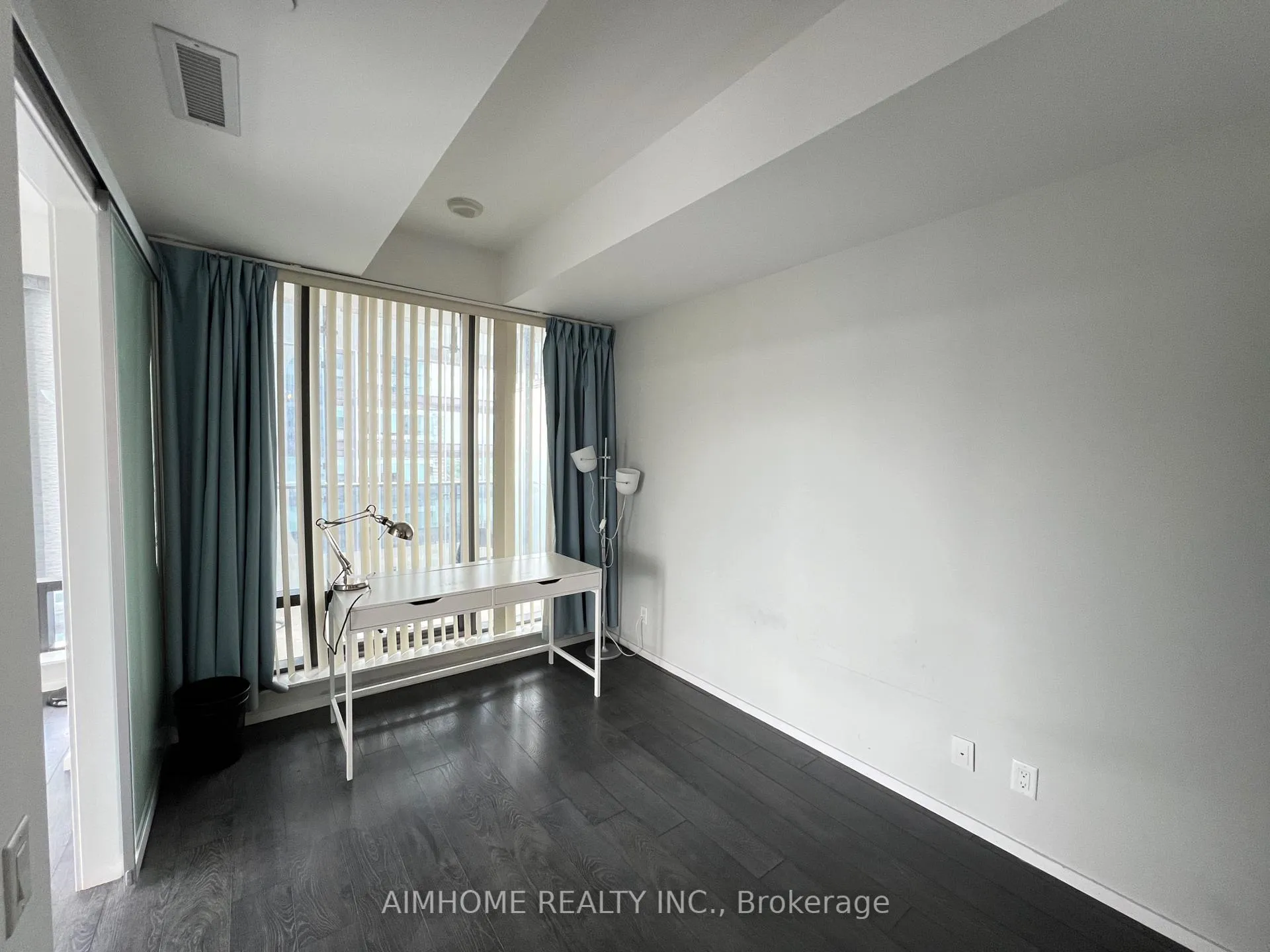 Photo 11 of Unit 4202, 5 St Joseph Street, Toronto, Bay Street Corridor — HOMEH