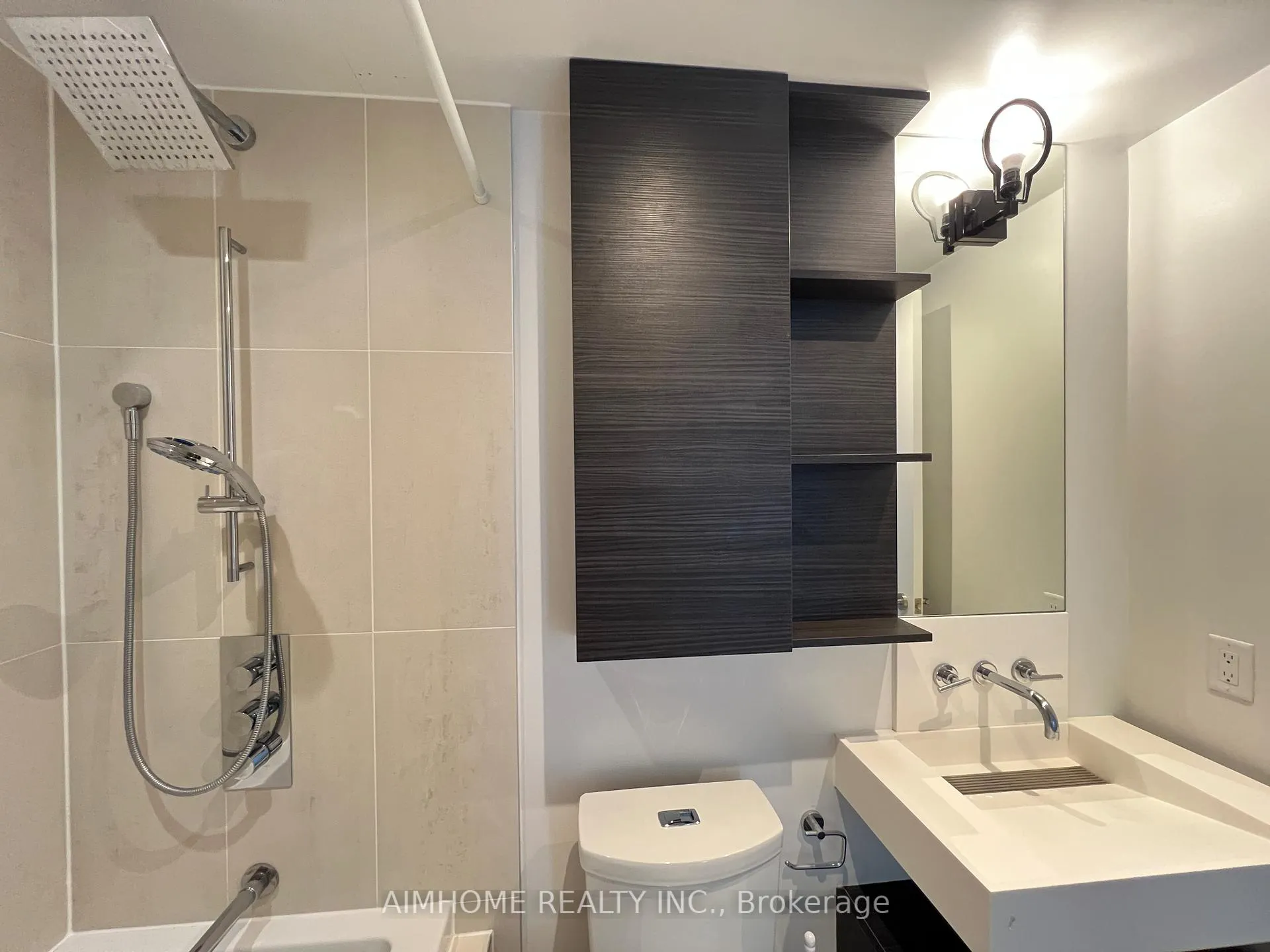 Photo 12 of Unit 4202, 5 St Joseph Street, Toronto, Bay Street Corridor — HOMEH