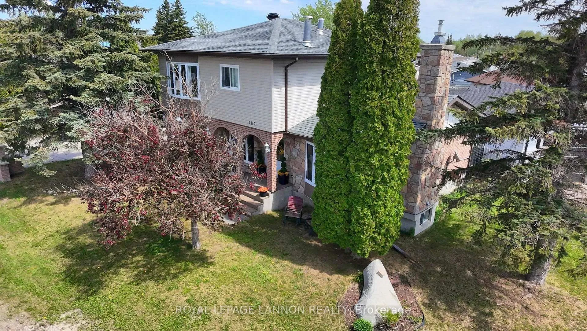 Photo 26 of 102 Thom Street, Greenstone — HOMEH