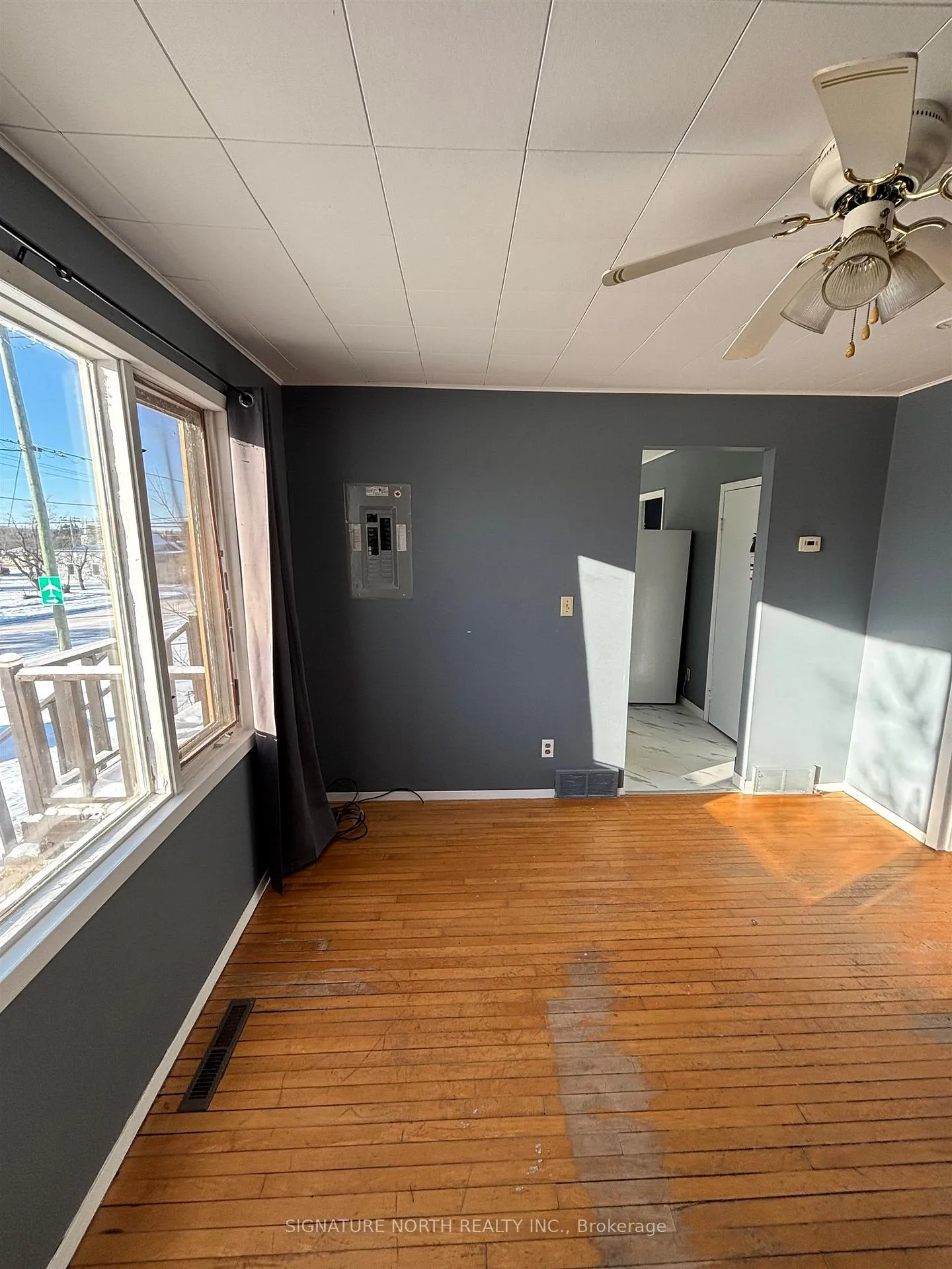 Photo 10 of 112 Mercury Ave. E, Atikokan — HOMEH