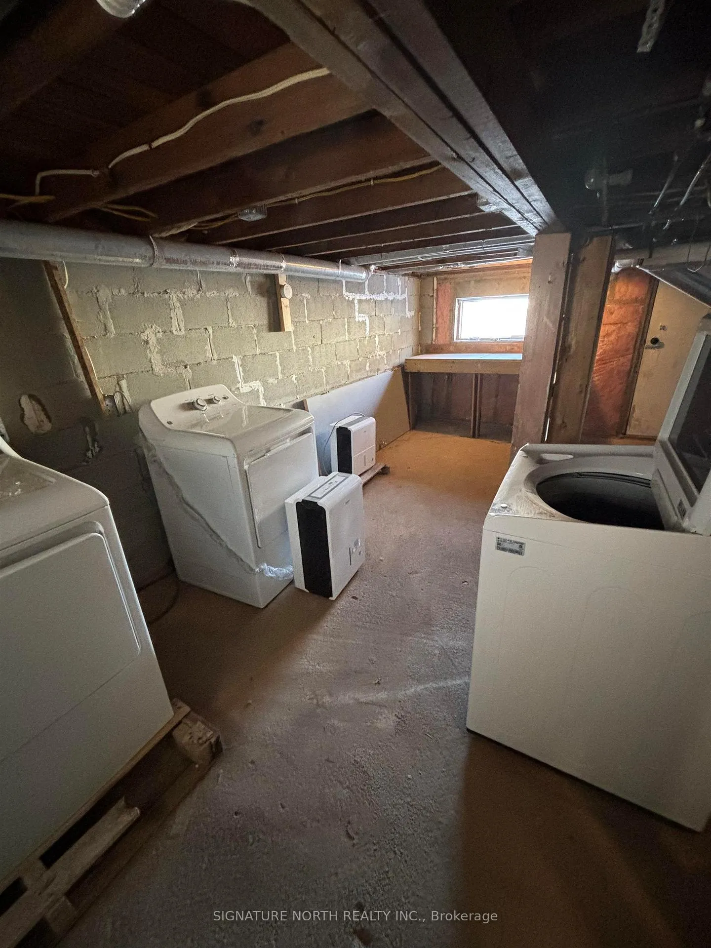 Photo 11 of 112 Mercury Ave. E, Atikokan — HOMEH