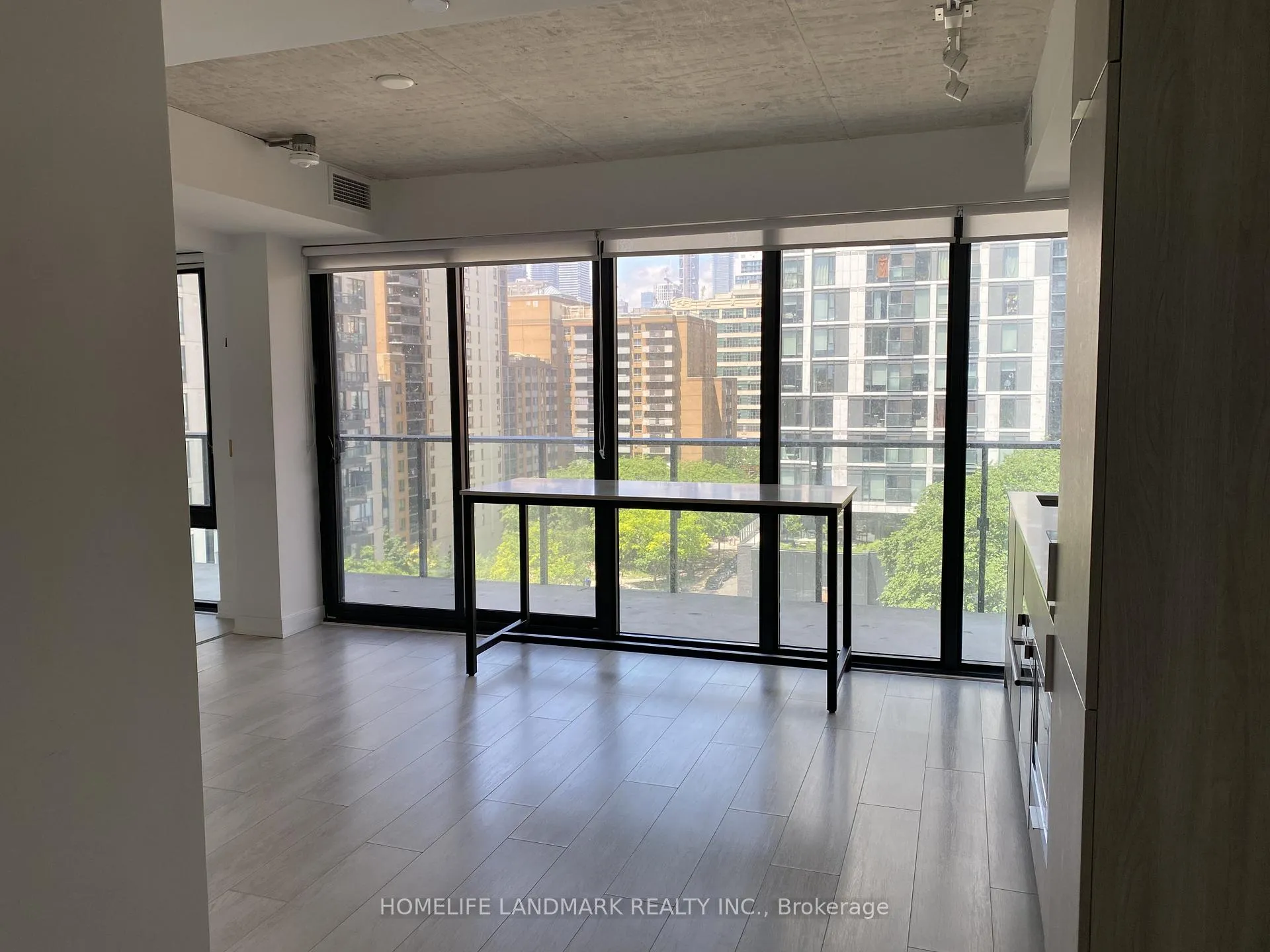 Photo 2 of Unit 904, 47 Mutual Street, Toronto, Church-Yonge Corridor — HOMEH