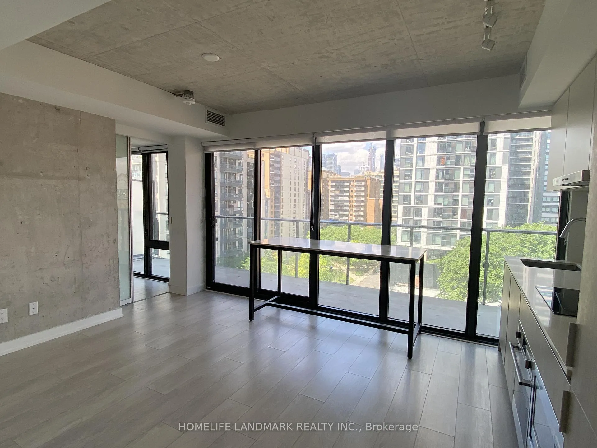 Photo 4 of Unit 904, 47 Mutual Street, Toronto, Church-Yonge Corridor — HOMEH