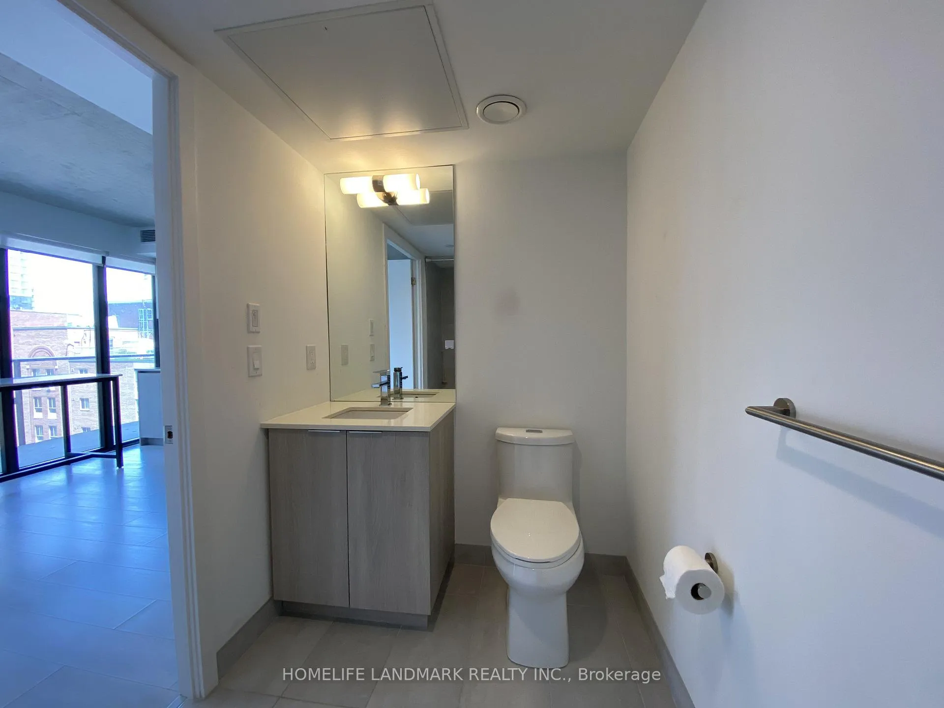 Photo 8 of Unit 904, 47 Mutual Street, Toronto, Church-Yonge Corridor — HOMEH