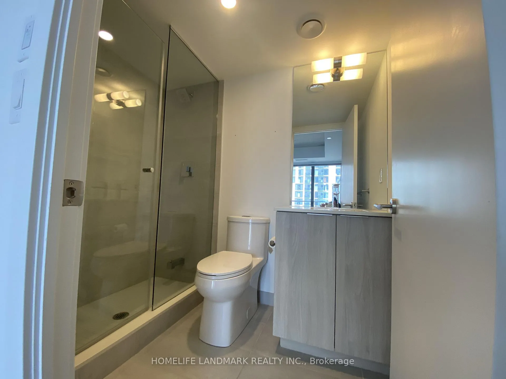 Photo 11 of Unit 904, 47 Mutual Street, Toronto, Church-Yonge Corridor — HOMEH