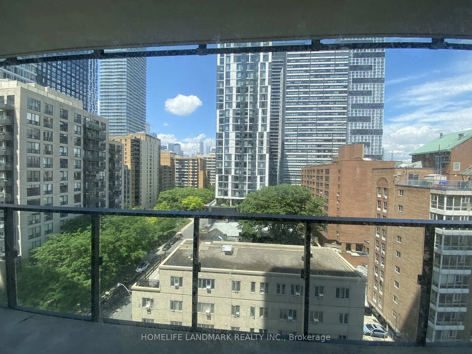 Photo 15 of Unit 904, 47 Mutual Street, Toronto, Church-Yonge Corridor — HOMEH