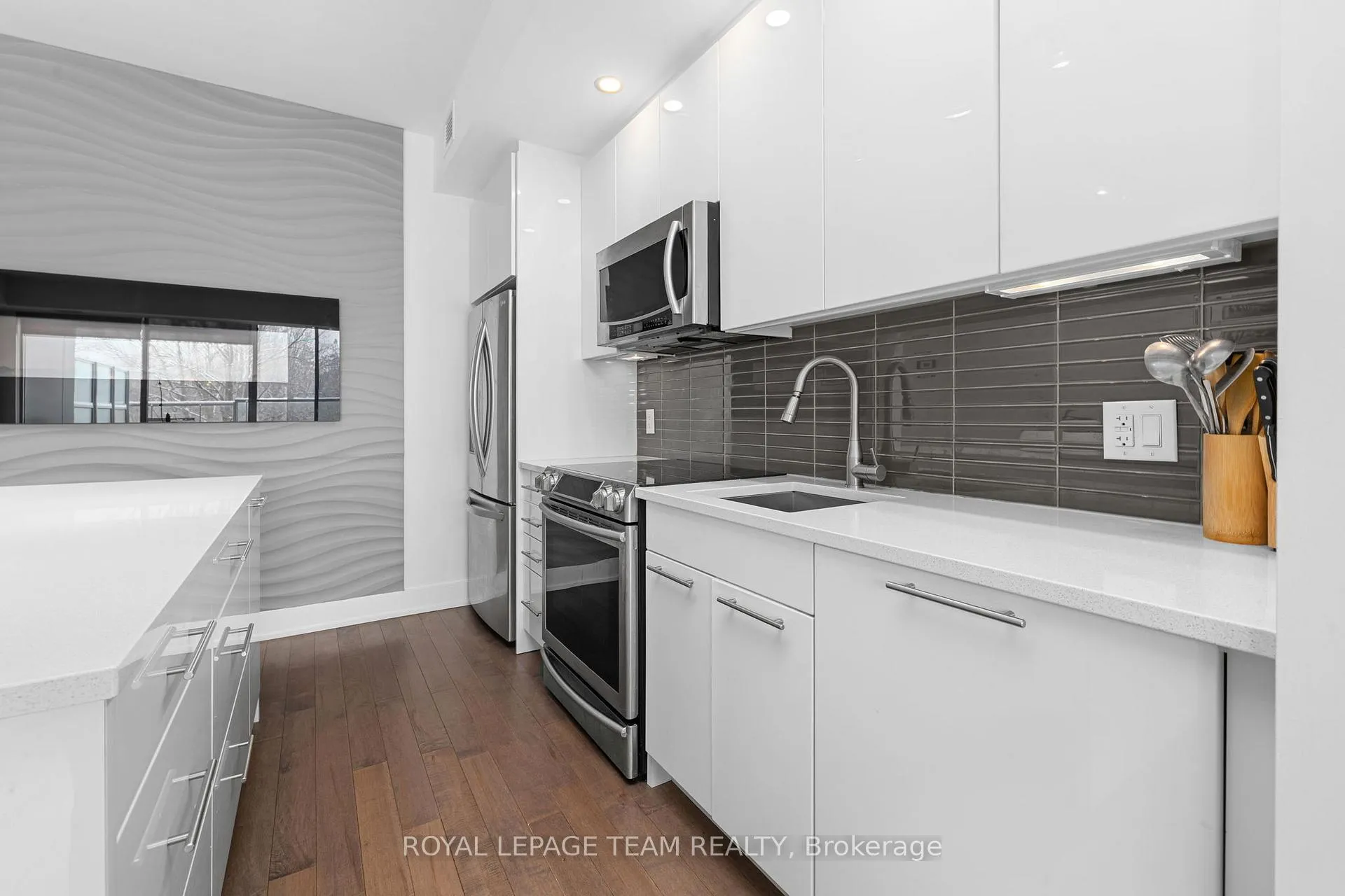 Photo 9 of Unit 206, 98 Richmond Road, Ottawa, Westboro/Hampton Park — HOMEH