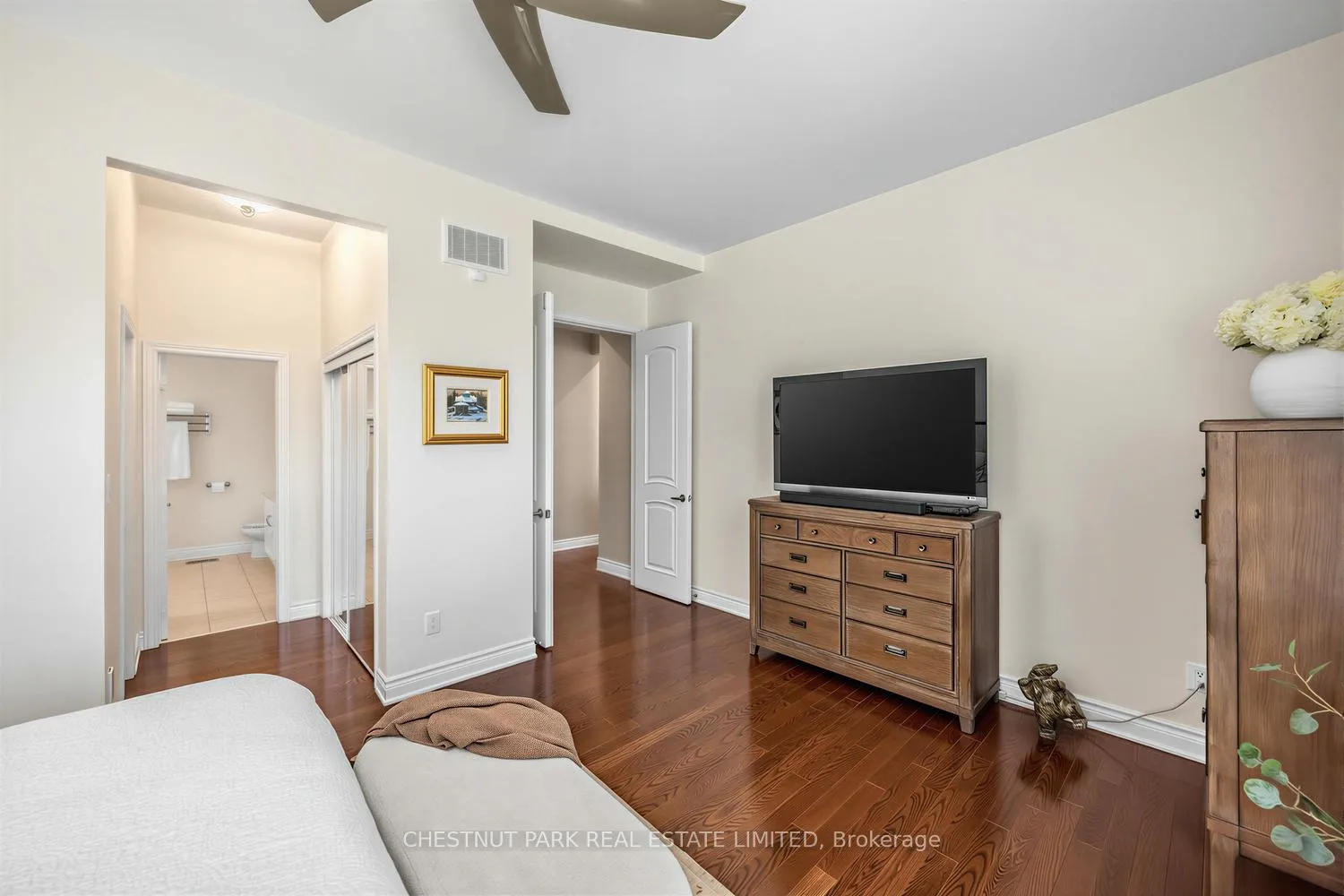Photo 23 of 3232 Ribble Crescent, Oakville, Bronte Creek — HOMEH