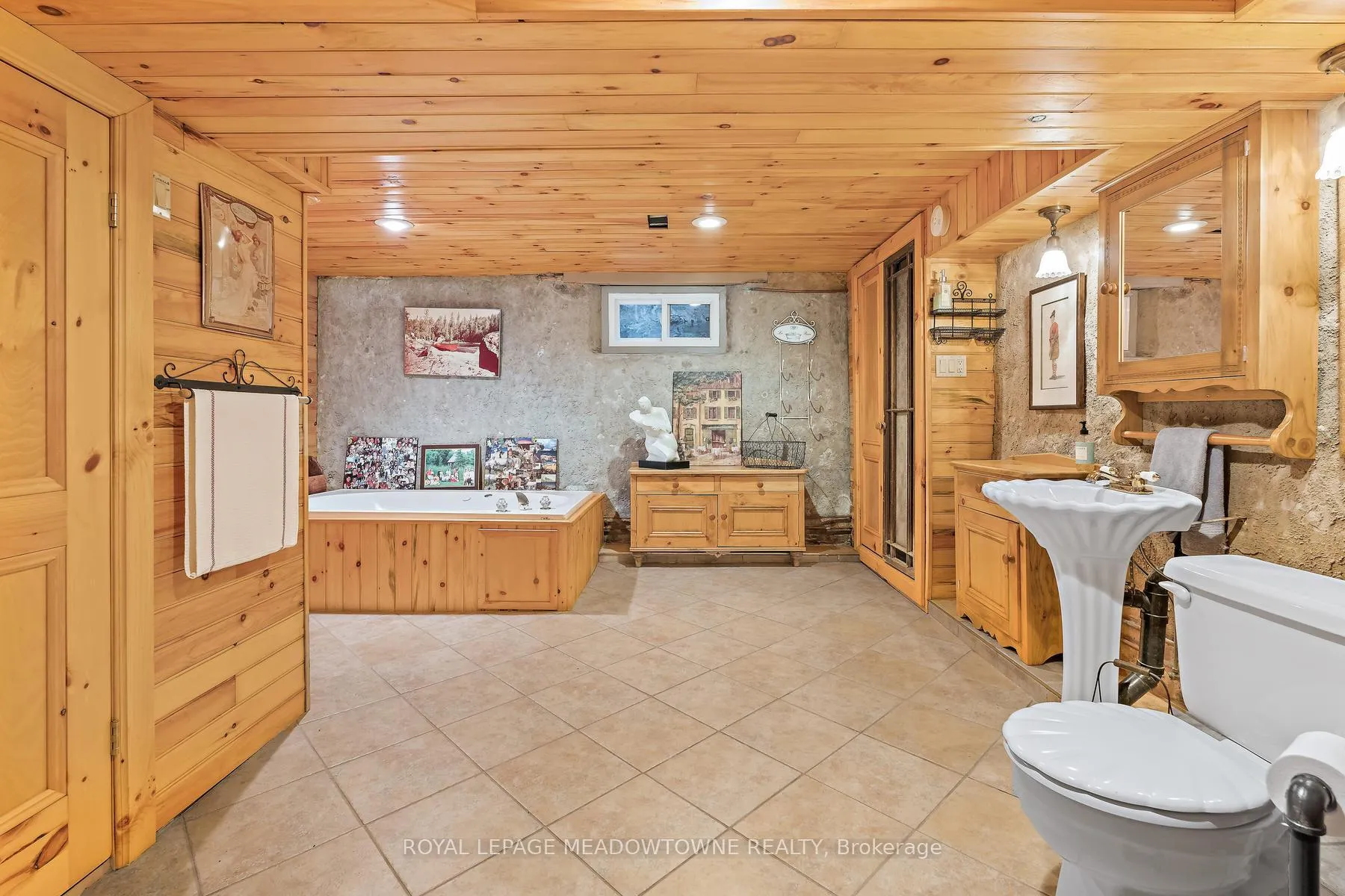 Photo 29 of 954399 7TH Line Ehs, Mono, Rural Mono — HOMEH
