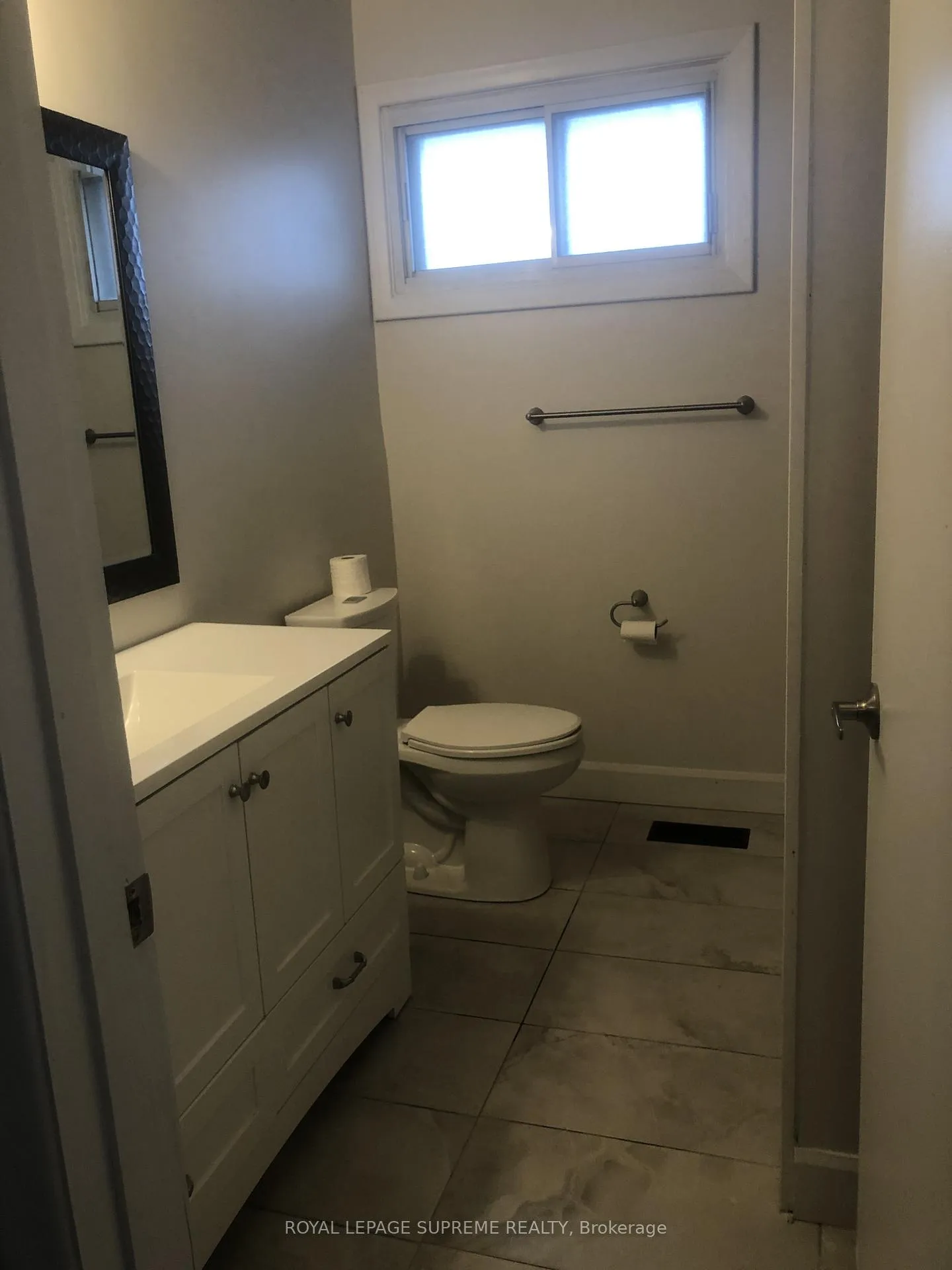 Photo 8 of Unit Upper, 38 Loyalist Drive, Hamilton, Corman — HOMEH