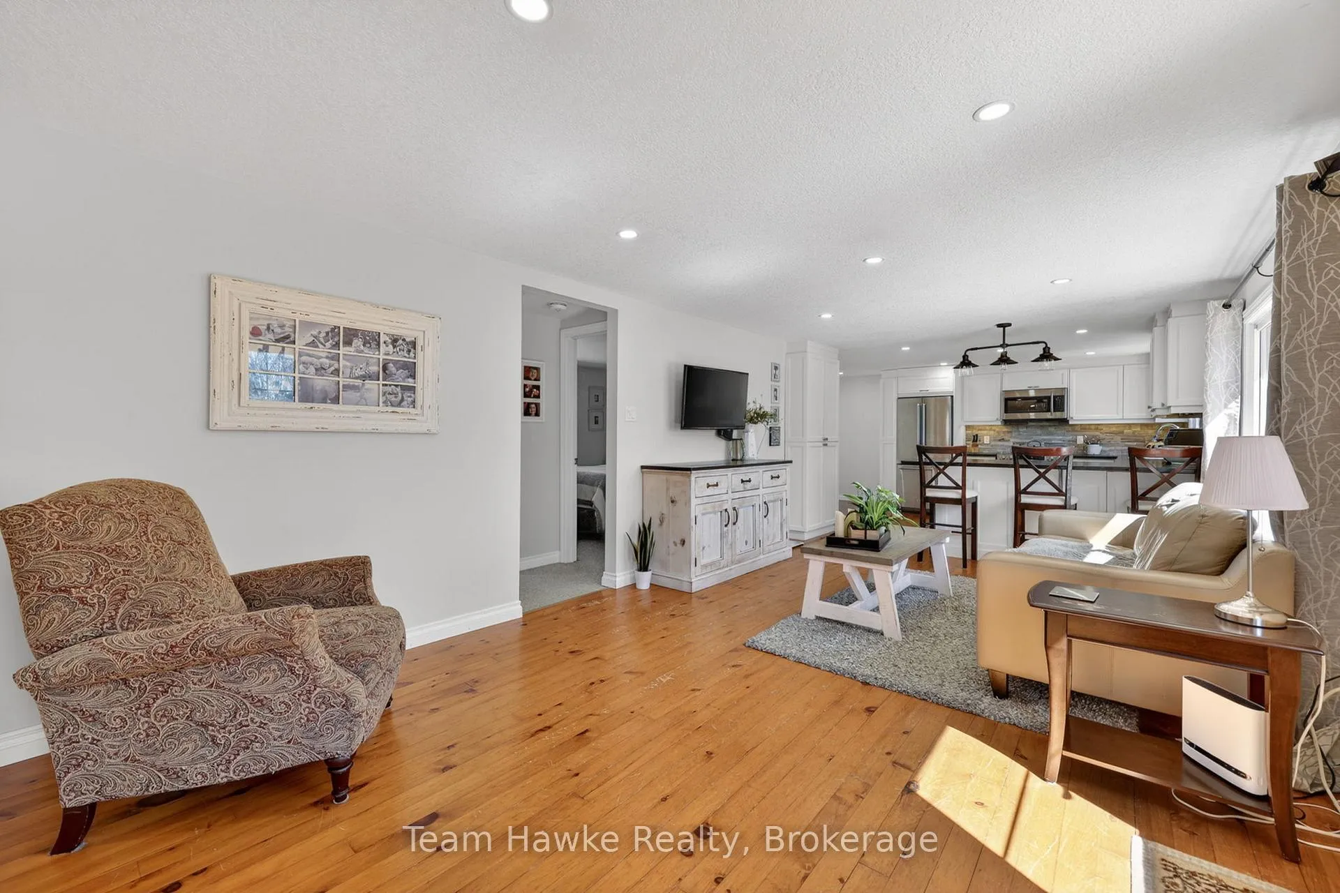 Photo 6 of 14 Sarna Drive, Tiny, Rural Tiny — HOMEH