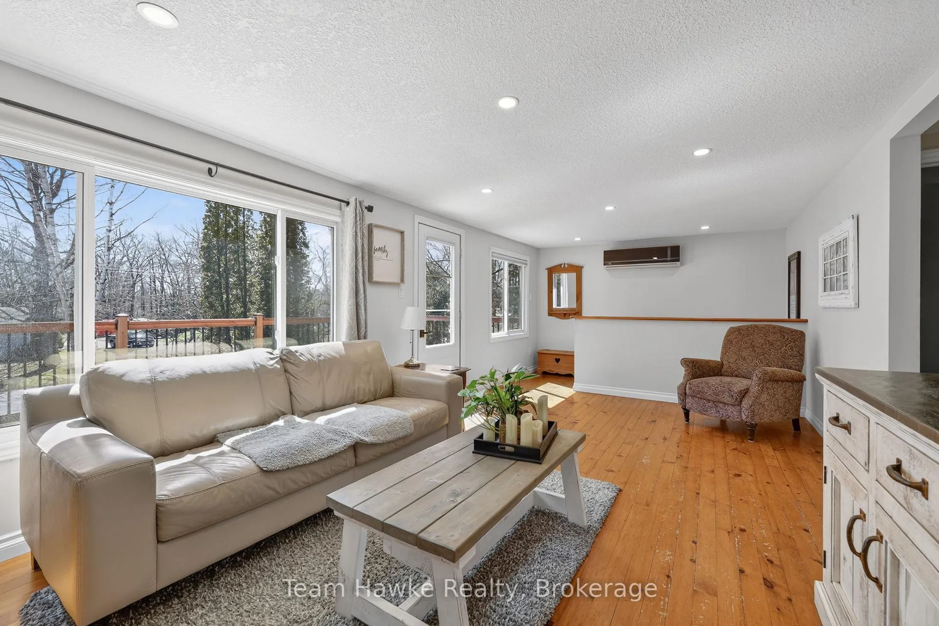 Photo 9 of 14 Sarna Drive, Tiny, Rural Tiny — HOMEH