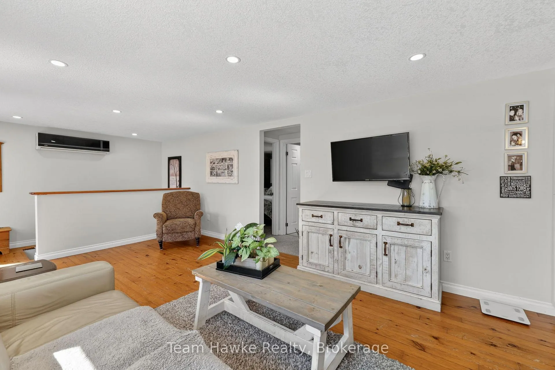 Photo 17 of 14 Sarna Drive, Tiny, Rural Tiny — HOMEH