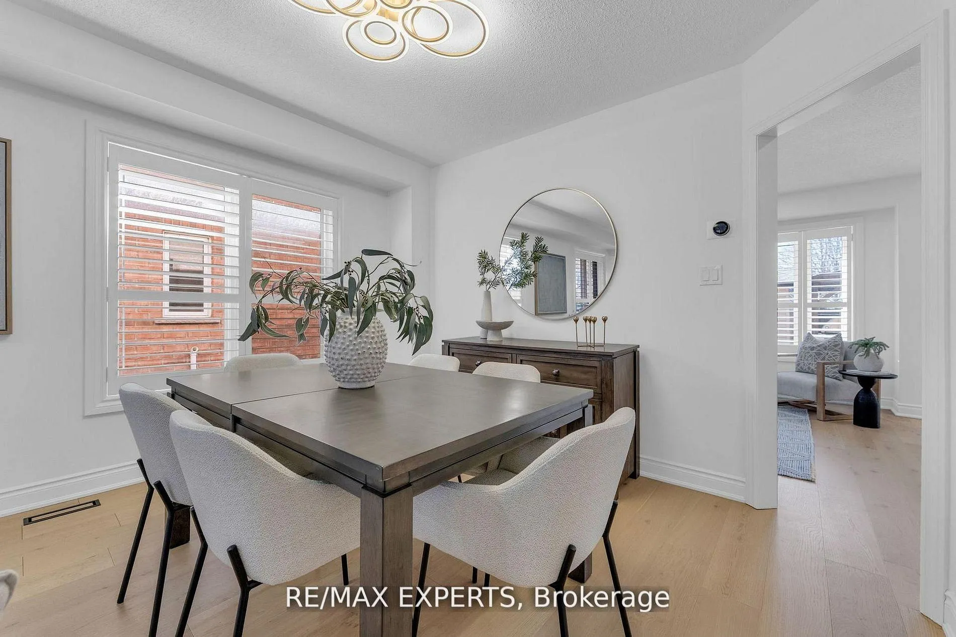 Photo 7 of 90 Summer Valley Drive, Brampton, Snelgrove — HOMEH