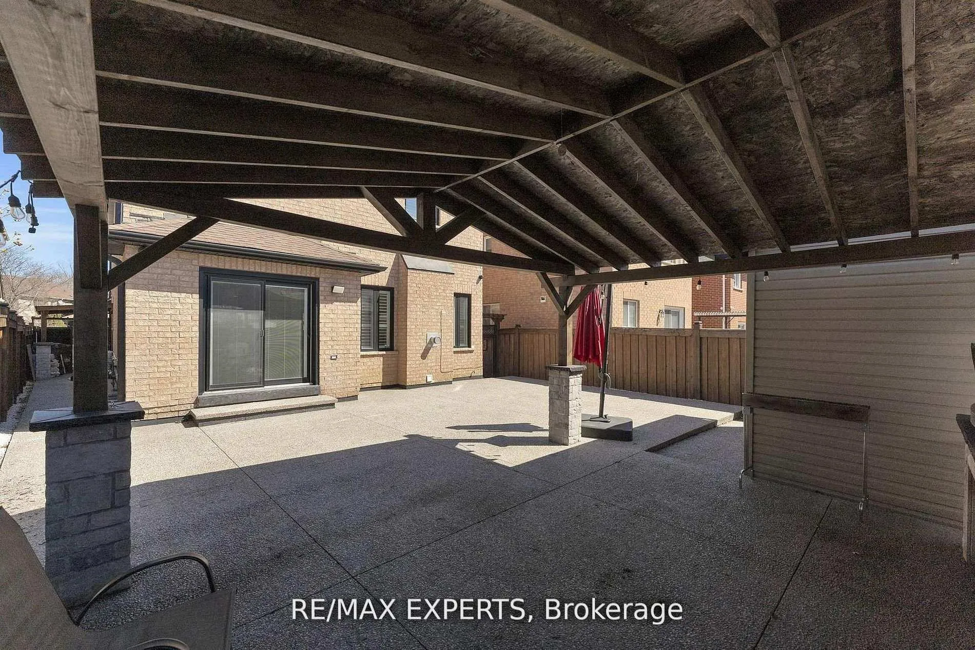 Photo 47 of 90 Summer Valley Drive, Brampton, Snelgrove — HOMEH