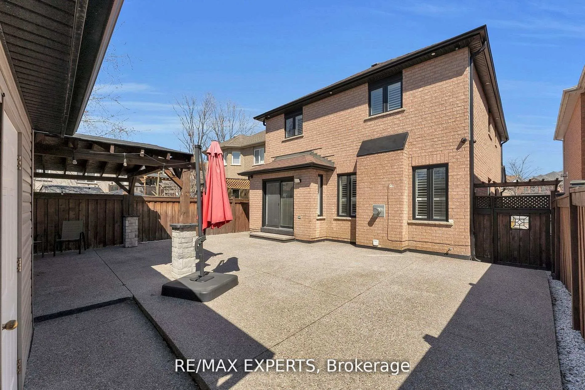 Photo 48 of 90 Summer Valley Drive, Brampton, Snelgrove — HOMEH
