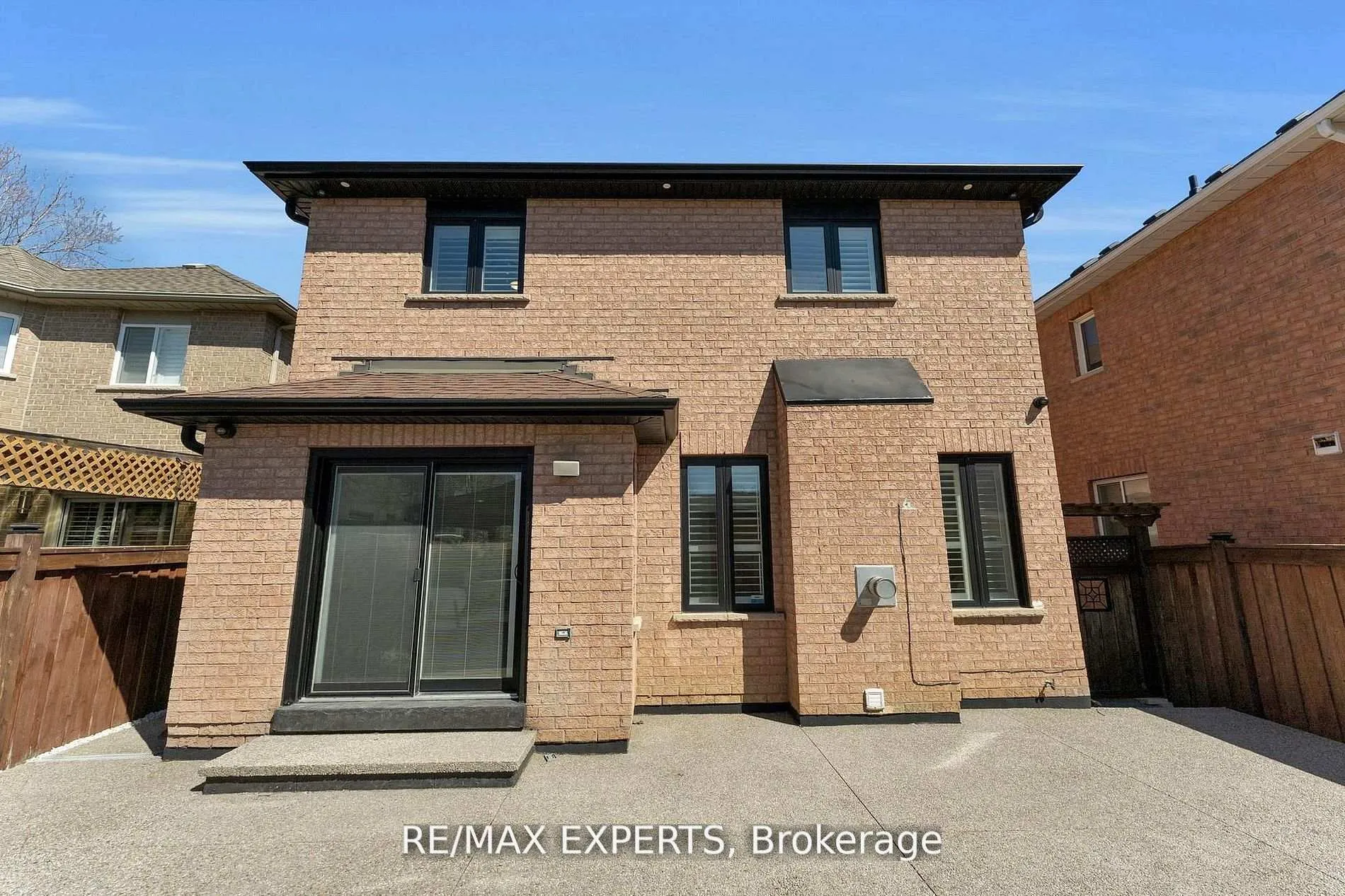 Photo 49 of 90 Summer Valley Drive, Brampton, Snelgrove — HOMEH