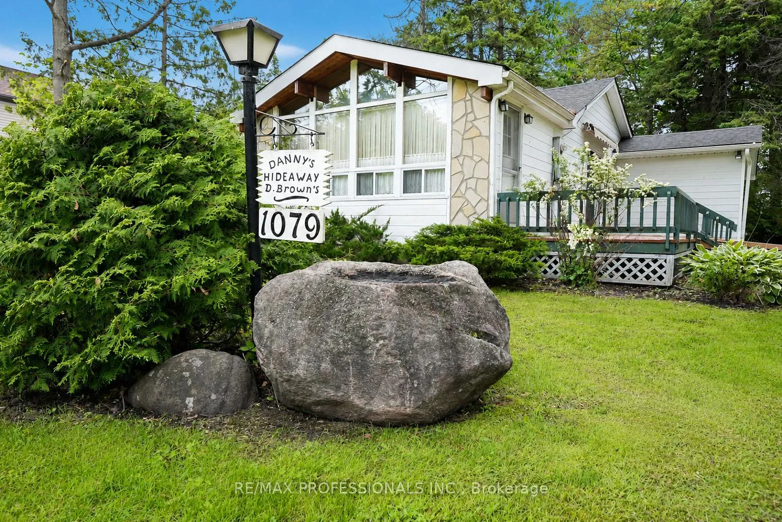 Photo 6 of 1079 Spooners Road, Innisfil, Rural Innisfil — HOMEH