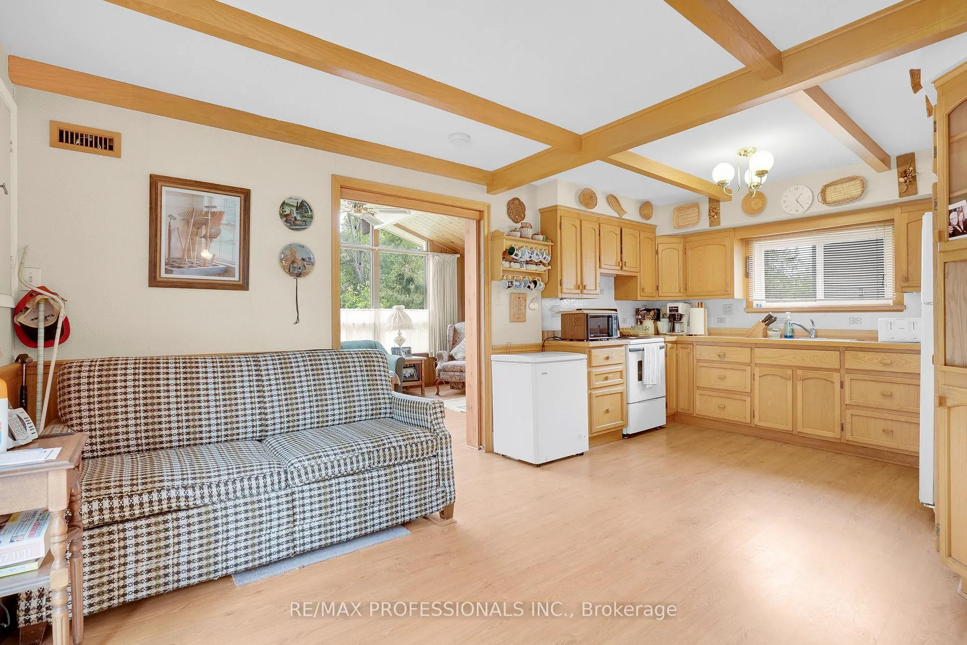 Photo 20 of 1079 Spooners Road, Innisfil, Rural Innisfil — HOMEH