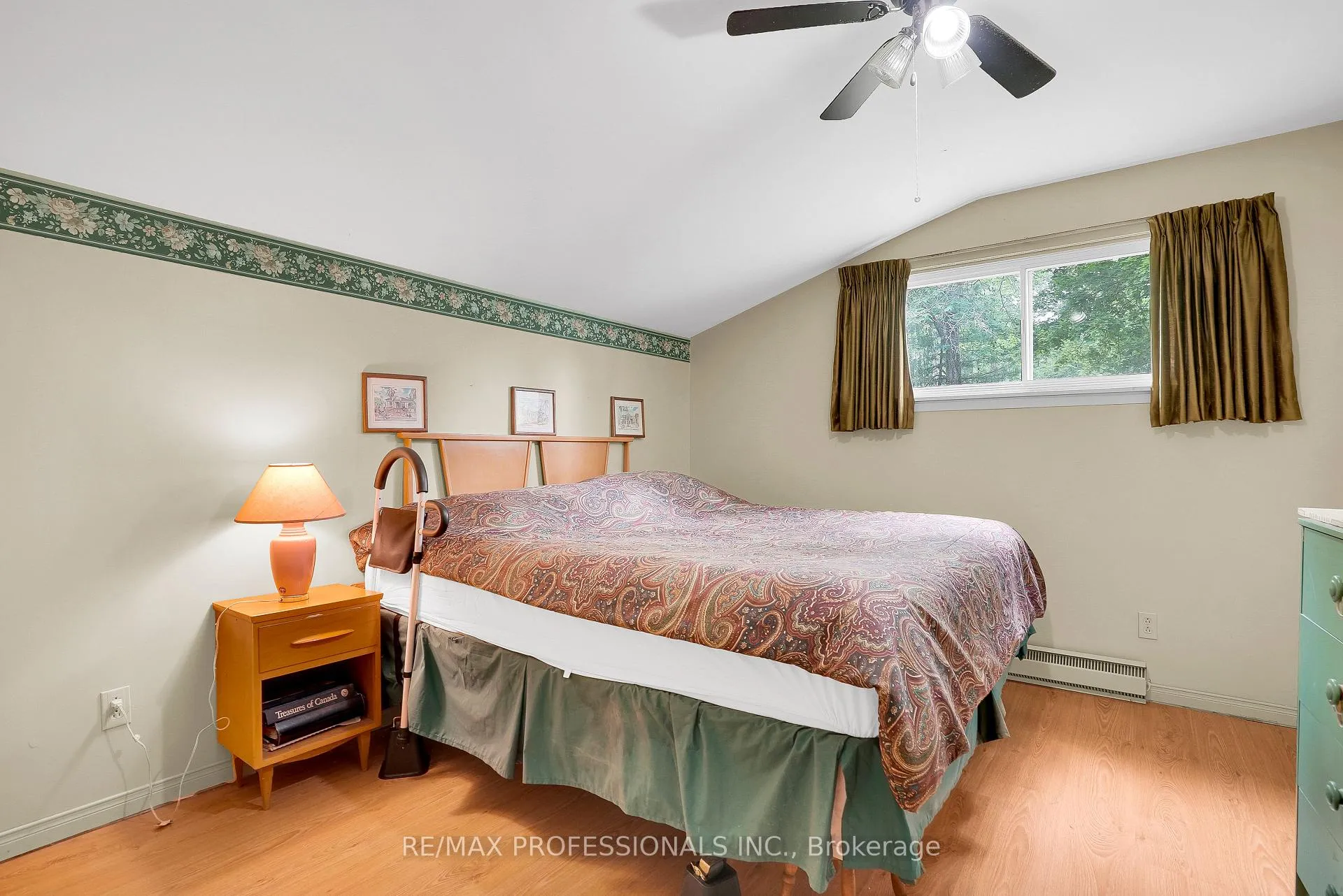 Photo 28 of 1079 Spooners Road, Innisfil, Rural Innisfil — HOMEH