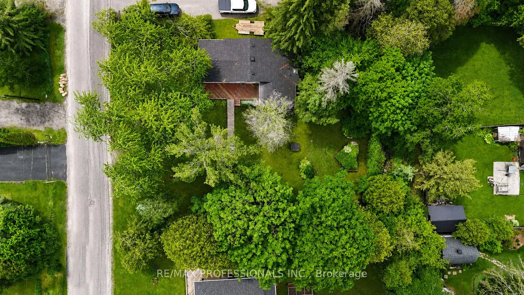 Photo 36 of 1079 Spooners Road, Innisfil, Rural Innisfil — HOMEH