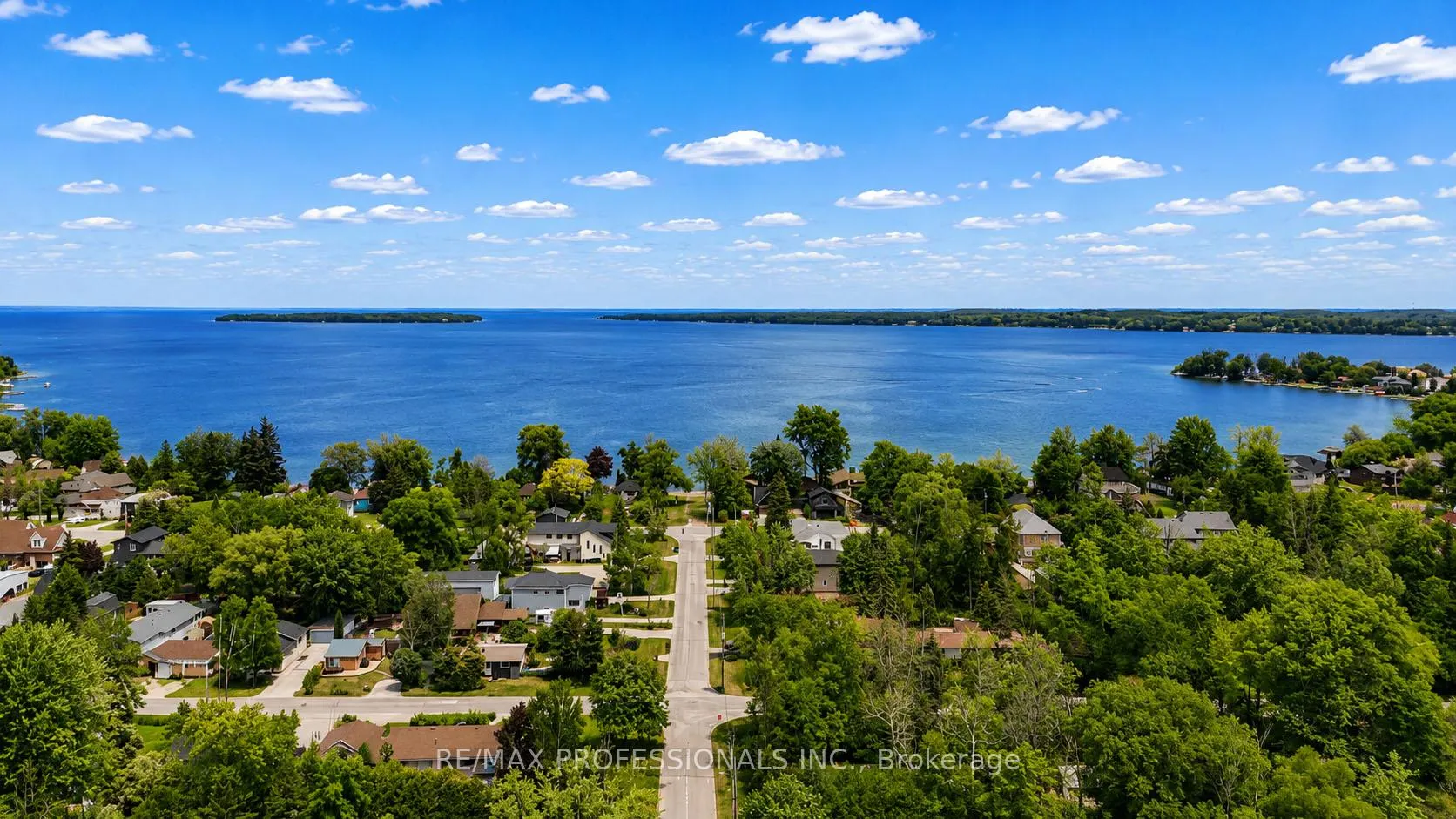 Photo 38 of 1079 Spooners Road, Innisfil, Rural Innisfil — HOMEH