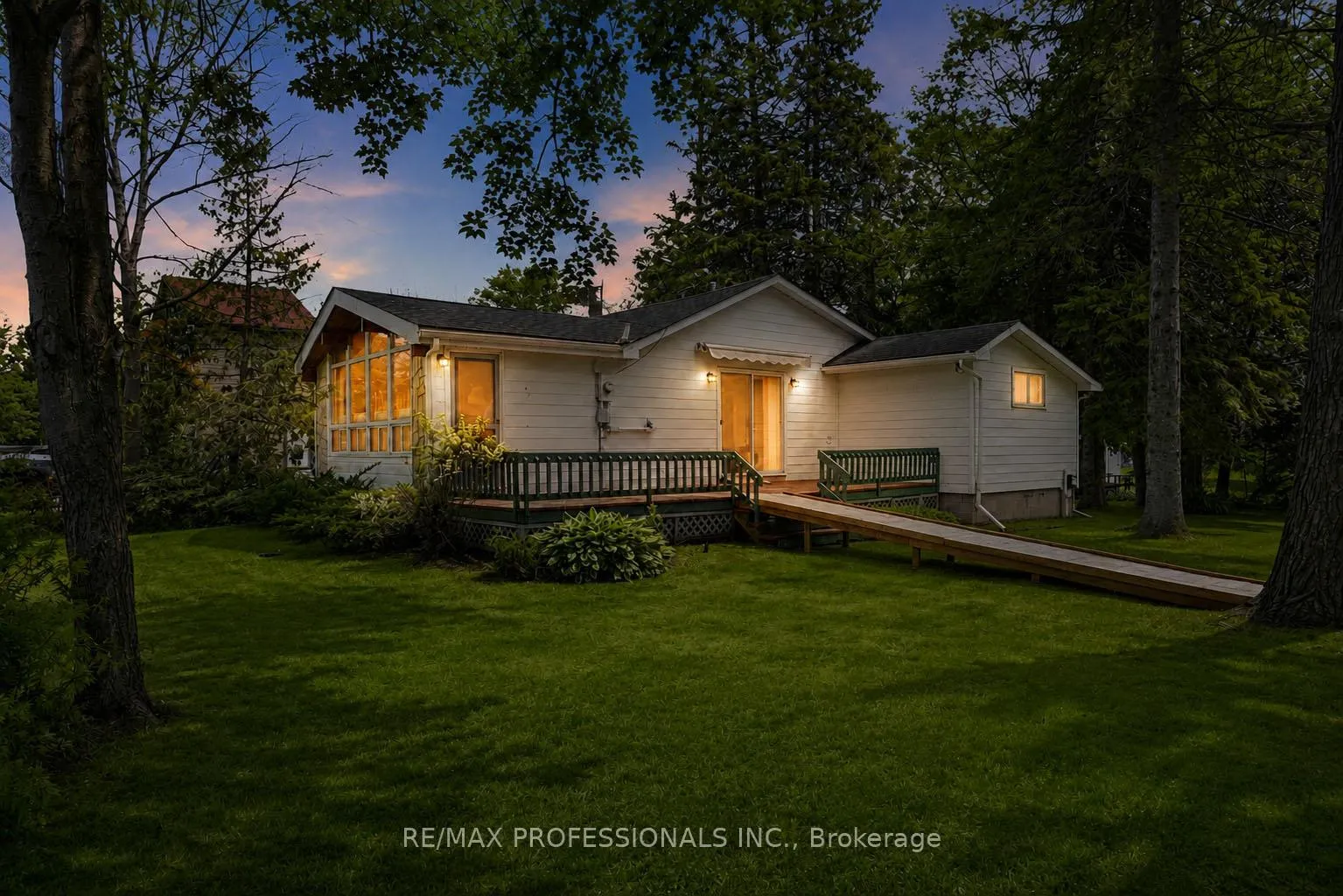 Photo 42 of 1079 Spooners Road, Innisfil, Rural Innisfil — HOMEH