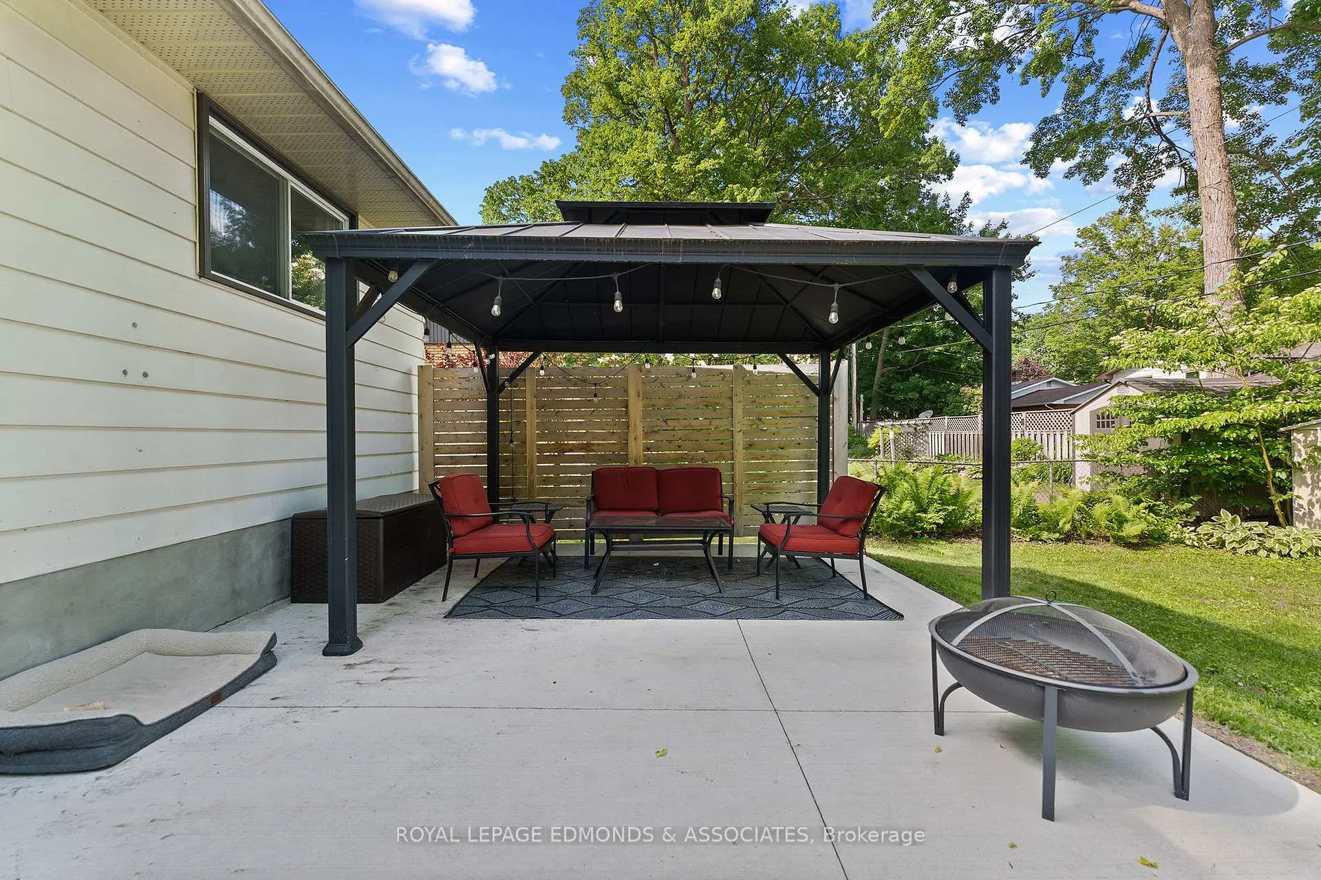 Photo 39 of 617 Cecelia Street, Pembroke — HOMEH