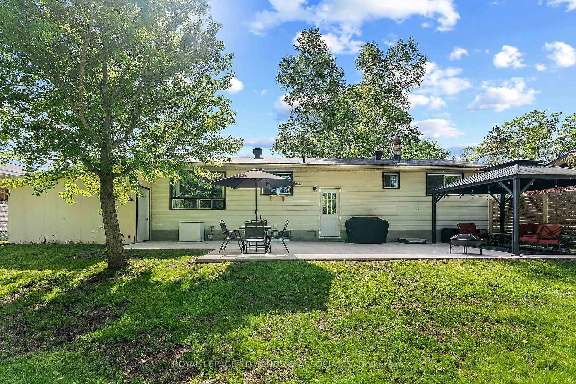 Photo 42 of 617 Cecelia Street, Pembroke — HOMEH