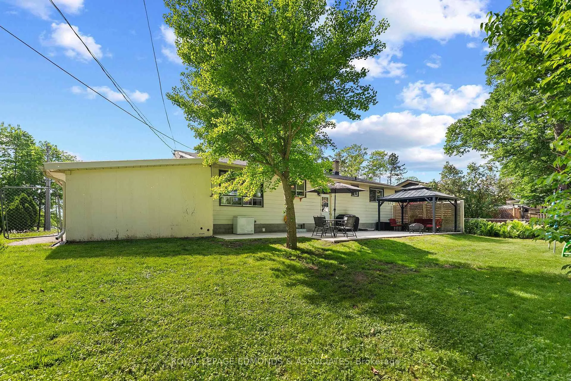 Photo 44 of 617 Cecelia Street, Pembroke — HOMEH