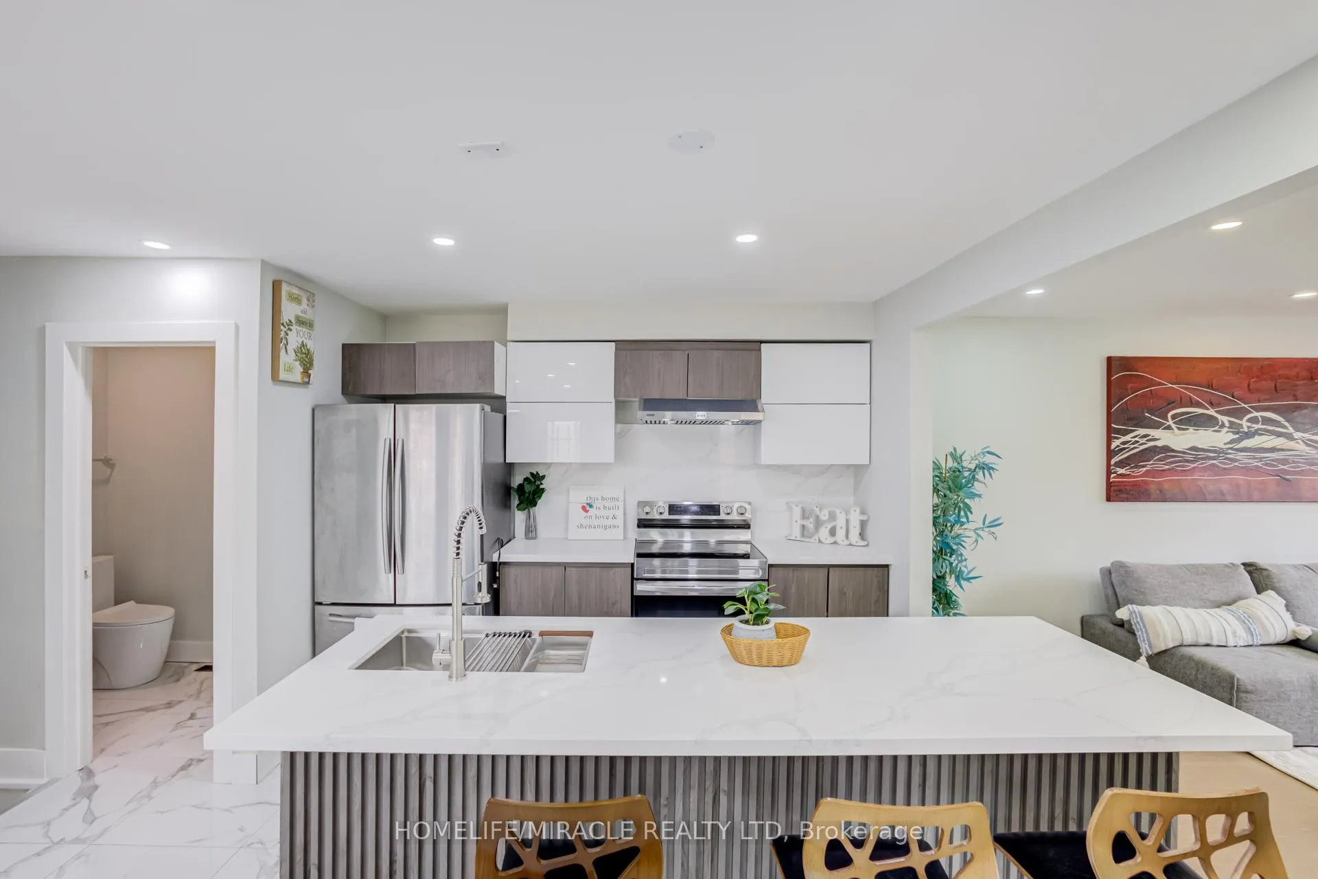 Photo 1 of 122 Ormond Drive, Oshawa, Samac — HOMEH