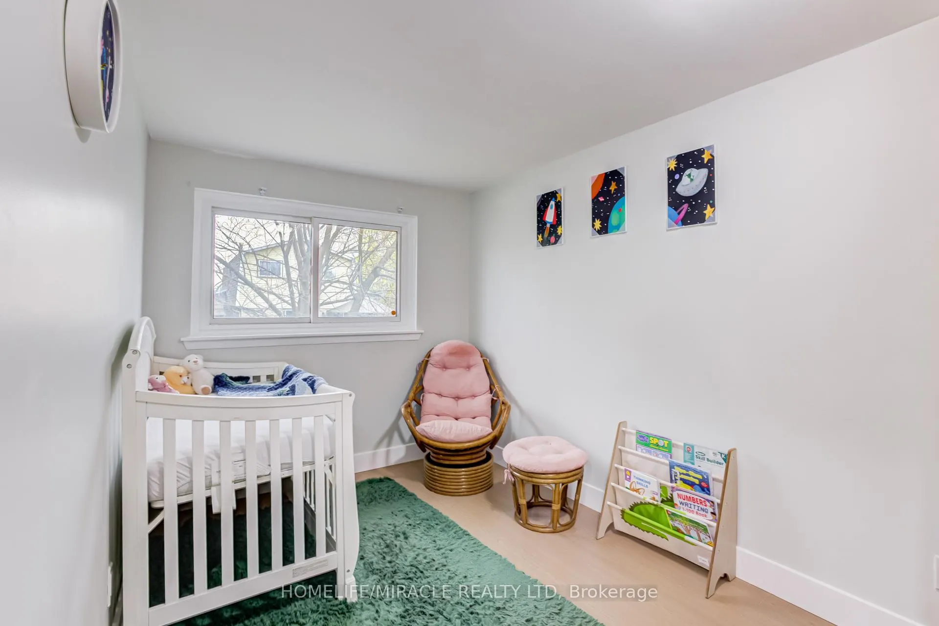 Photo 25 of 122 Ormond Drive, Oshawa, Samac — HOMEH