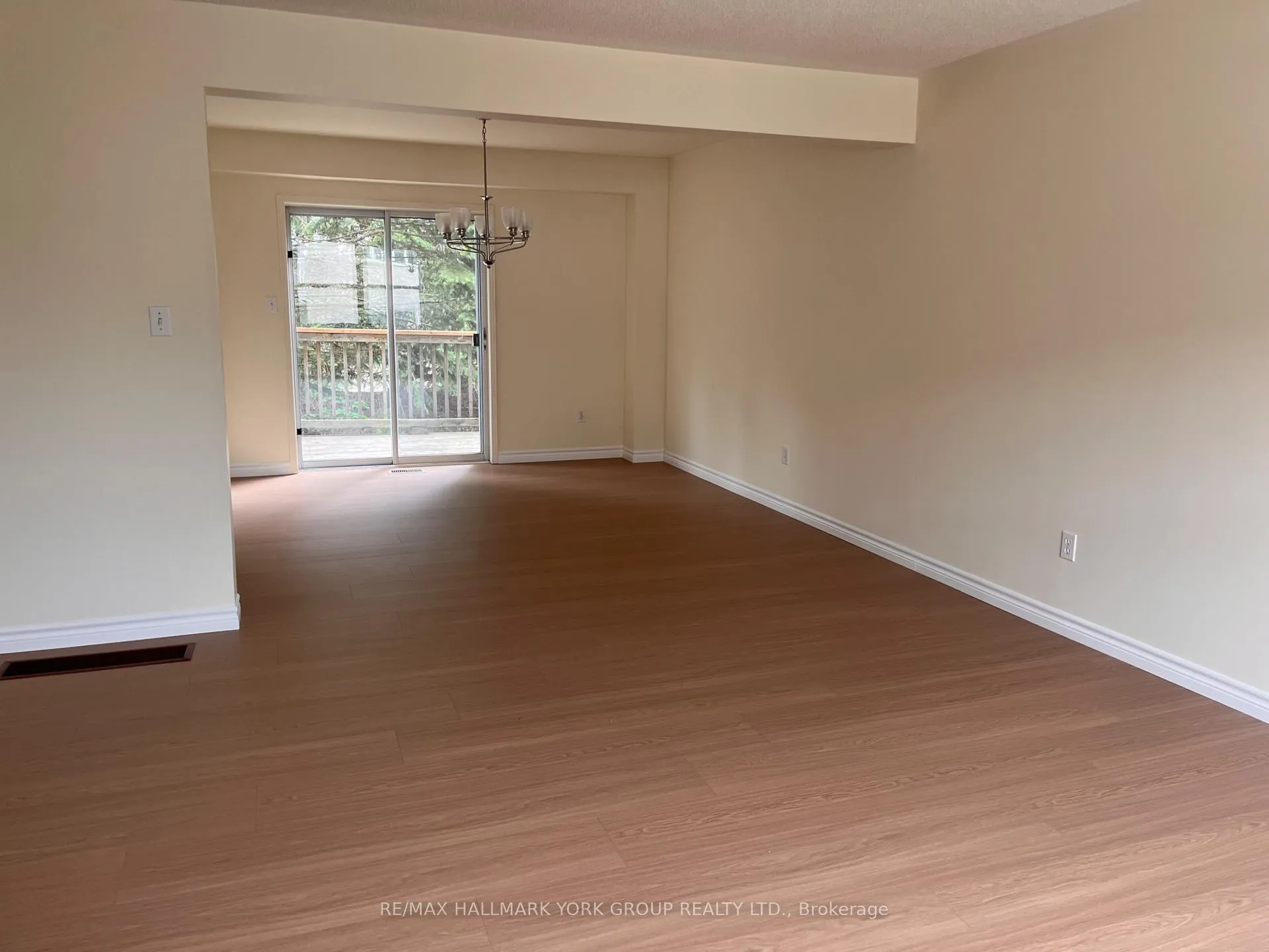 Photo 2 of Unit 47, 490 Veterans Drive, Barrie, Holly — HOMEH