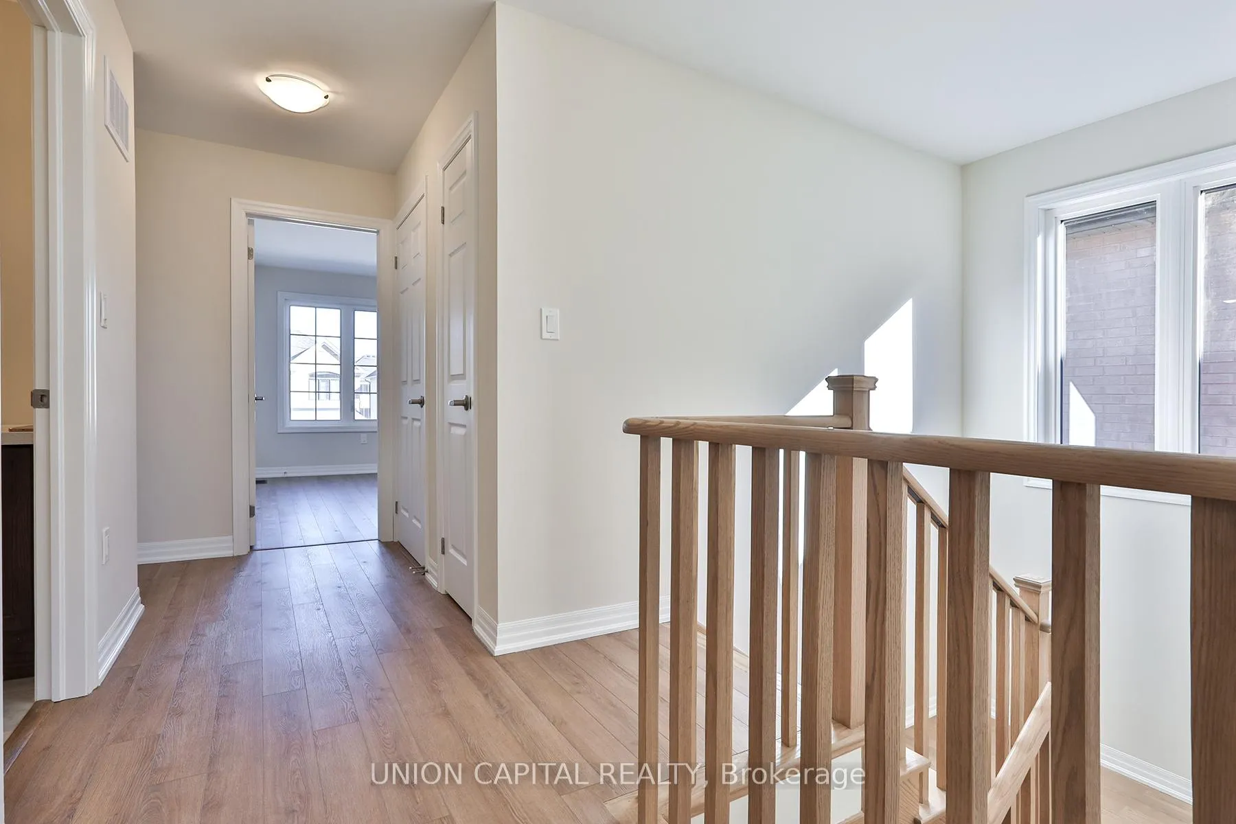 Photo 16 of 47 Donald Ingram Crescent, Georgina, Keswick North — HOMEH