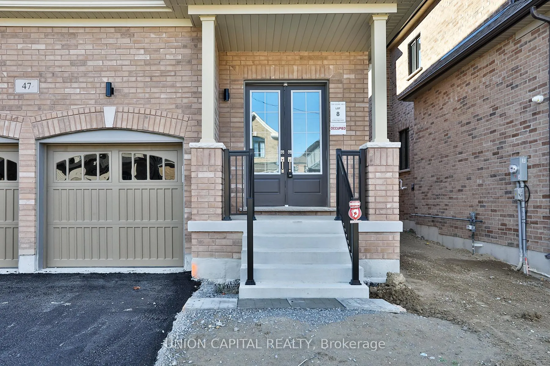 Photo 30 of 47 Donald Ingram Crescent, Georgina, Keswick North — HOMEH