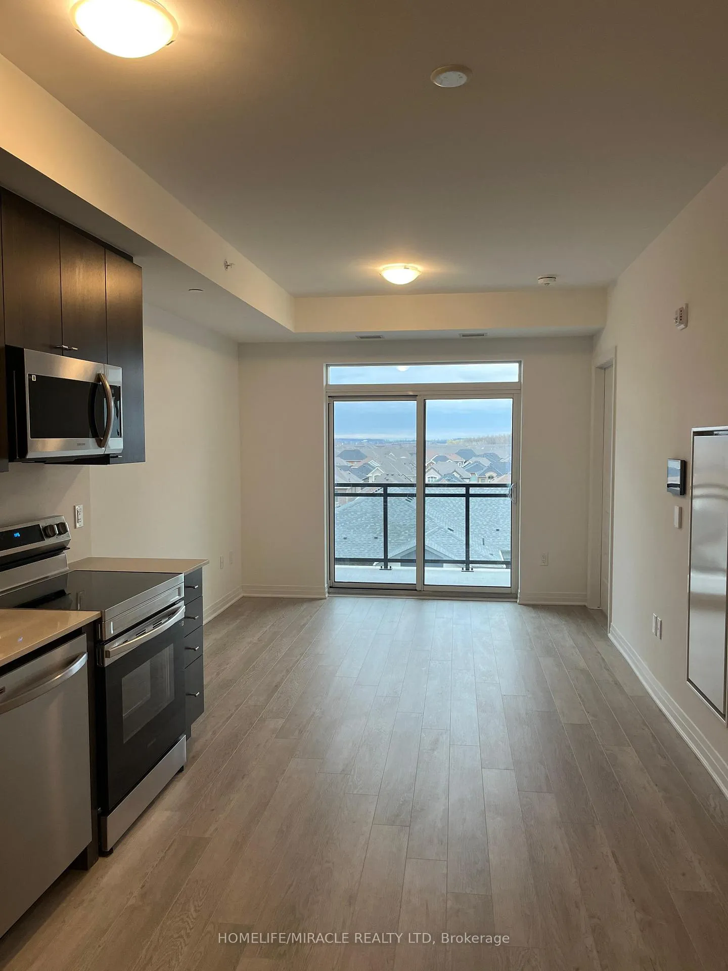 Photo 5 of Unit 506, 480 Gordon Krantz Avenue, Milton, Walker — HOMEH