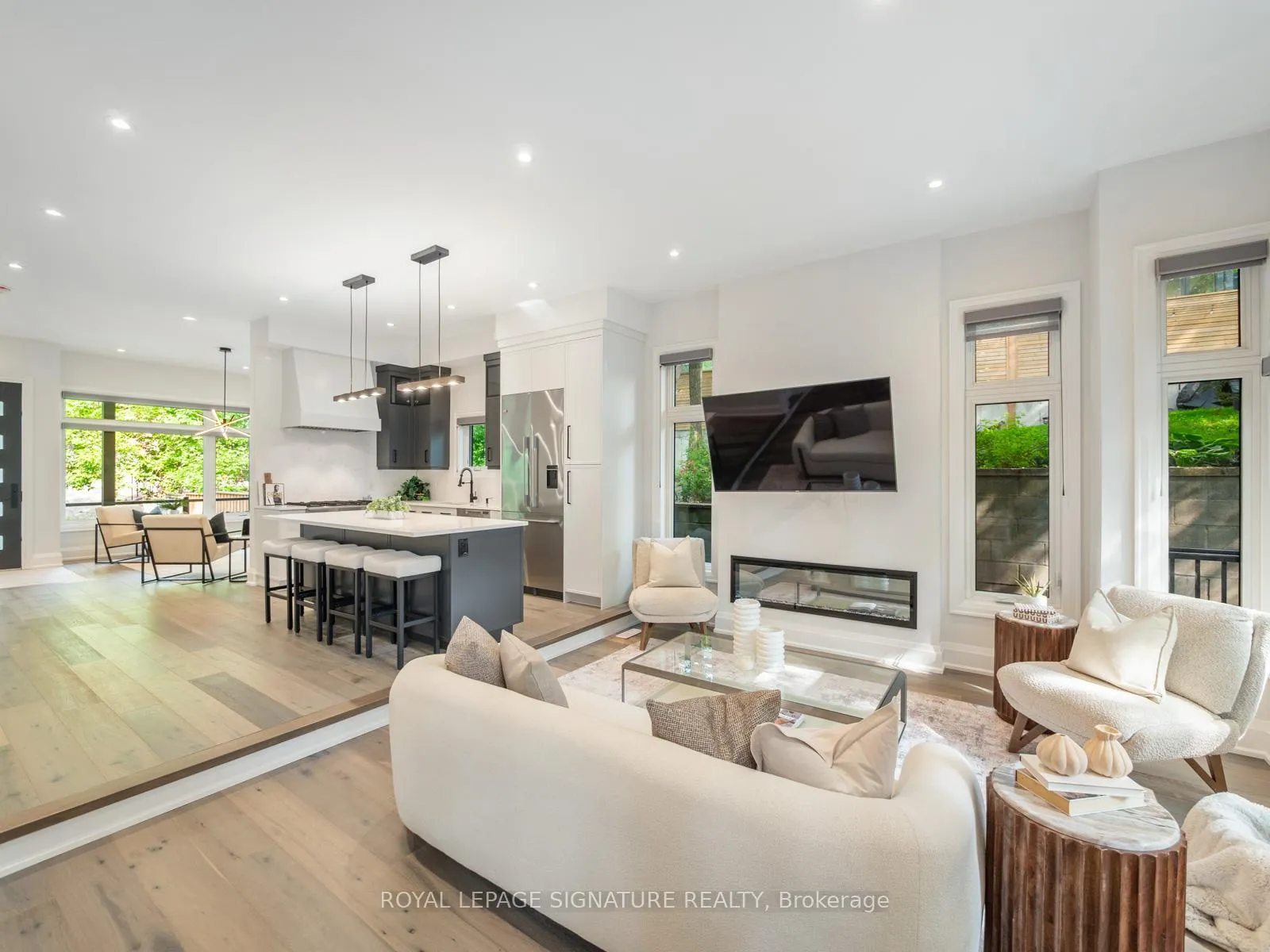 Photo 12 of 219 Wheeler Avenue, Toronto, The Beaches — HOMEH