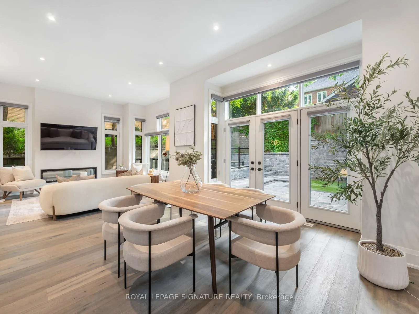 Photo 17 of 219 Wheeler Avenue, Toronto, The Beaches — HOMEH