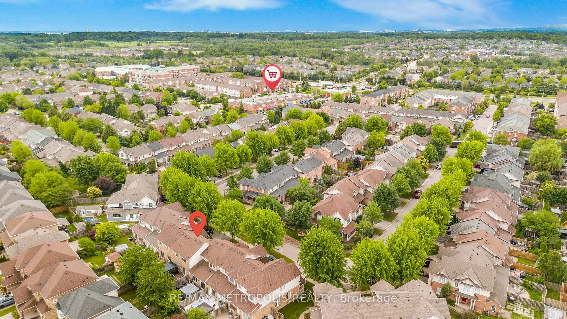 Photo 3 of 2420 Baintree Crescent, Oakville, Westmount — HOMEH