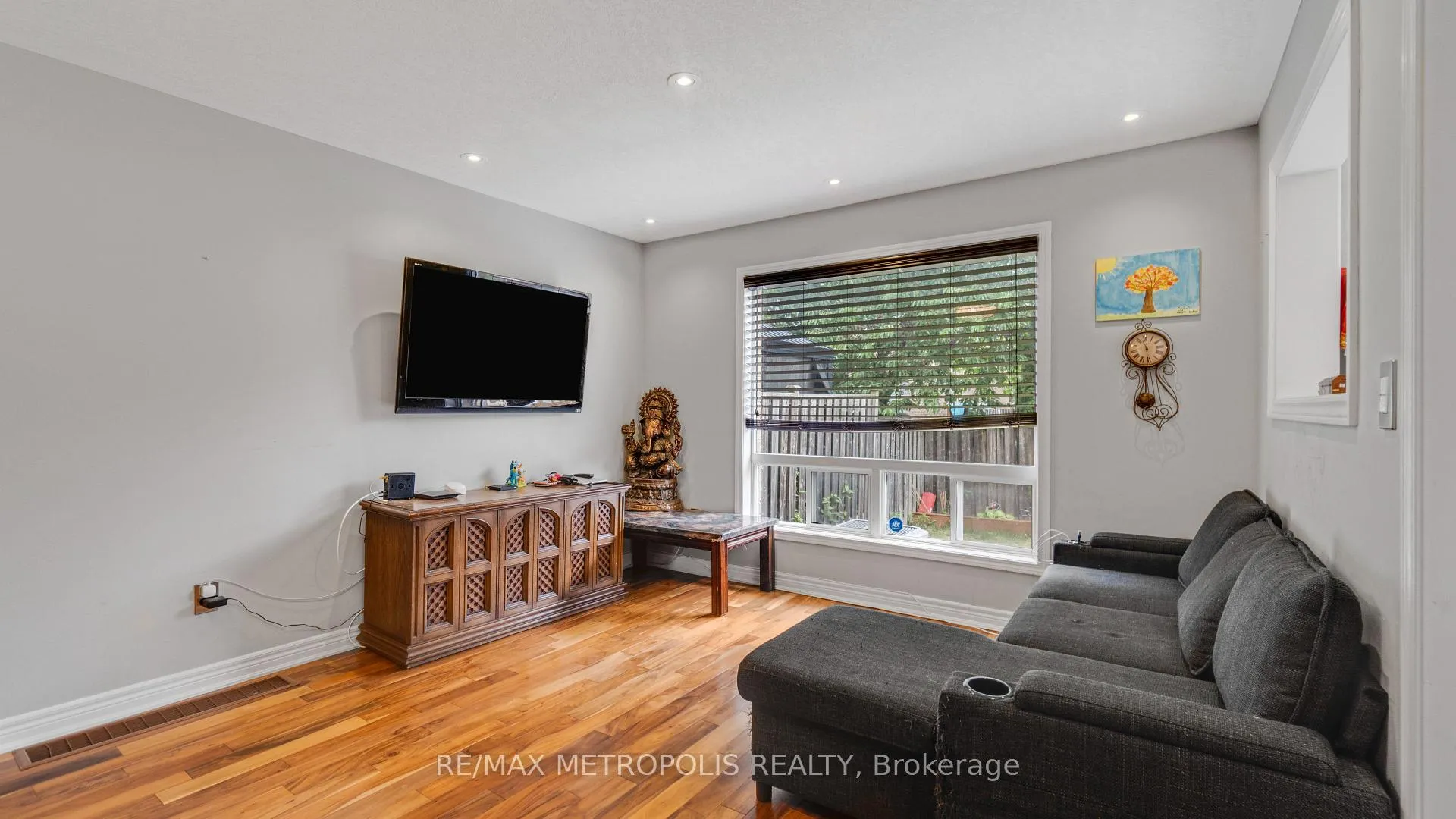 Photo 14 of 2420 Baintree Crescent, Oakville, Westmount — HOMEH