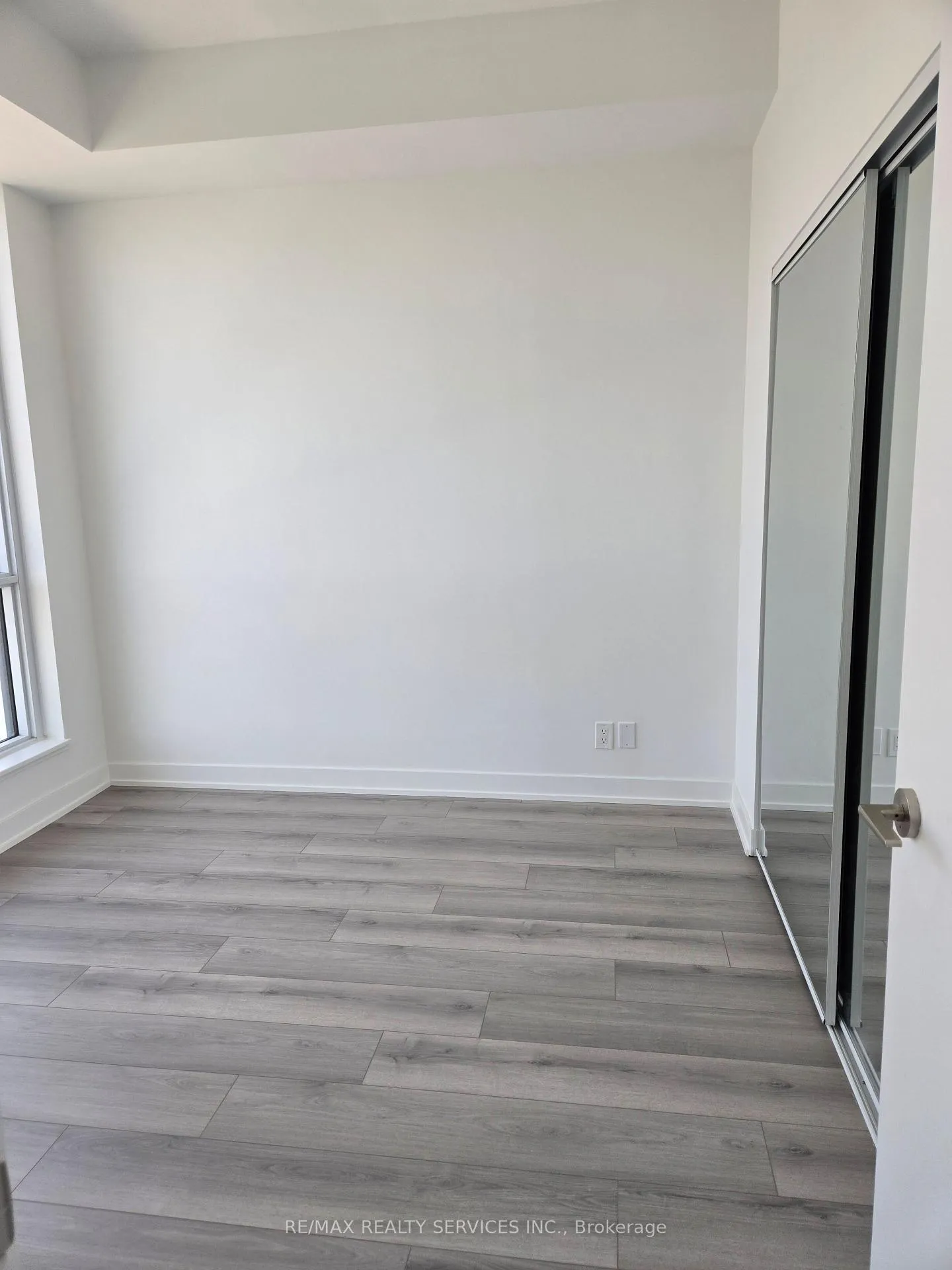 Photo 9 of Unit 217, 20 Deans Drive, Scarborough, Clairlea-Birchmount — HOMEH