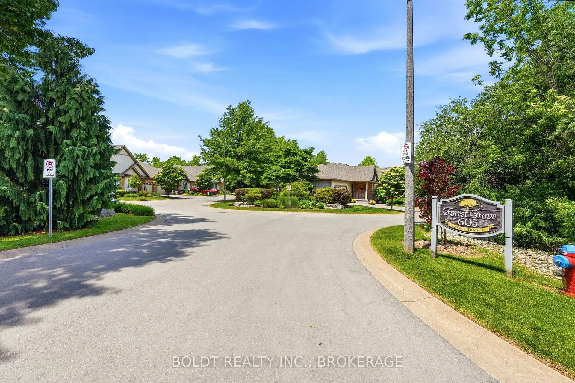 Photo 2 of Unit 6, 605 Welland Avenue, St. Catharines, Carlton/Bunting — HOMEH