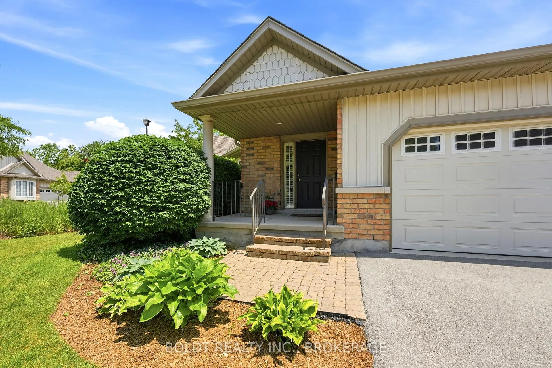 Photo 7 of Unit 6, 605 Welland Avenue, St. Catharines, Carlton/Bunting — HOMEH