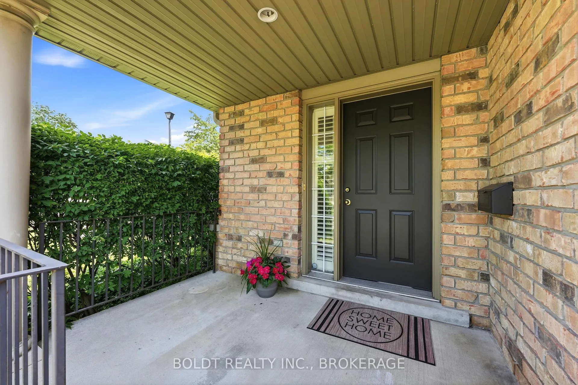 Photo 8 of Unit 6, 605 Welland Avenue, St. Catharines, Carlton/Bunting — HOMEH